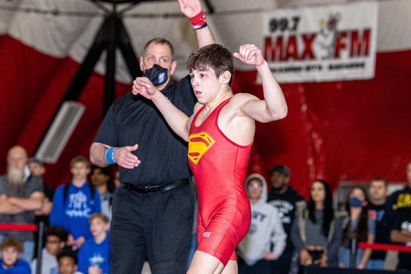 Star Southeast Polk wrestler Nate Jesuroga makes 2021 Cadet world team