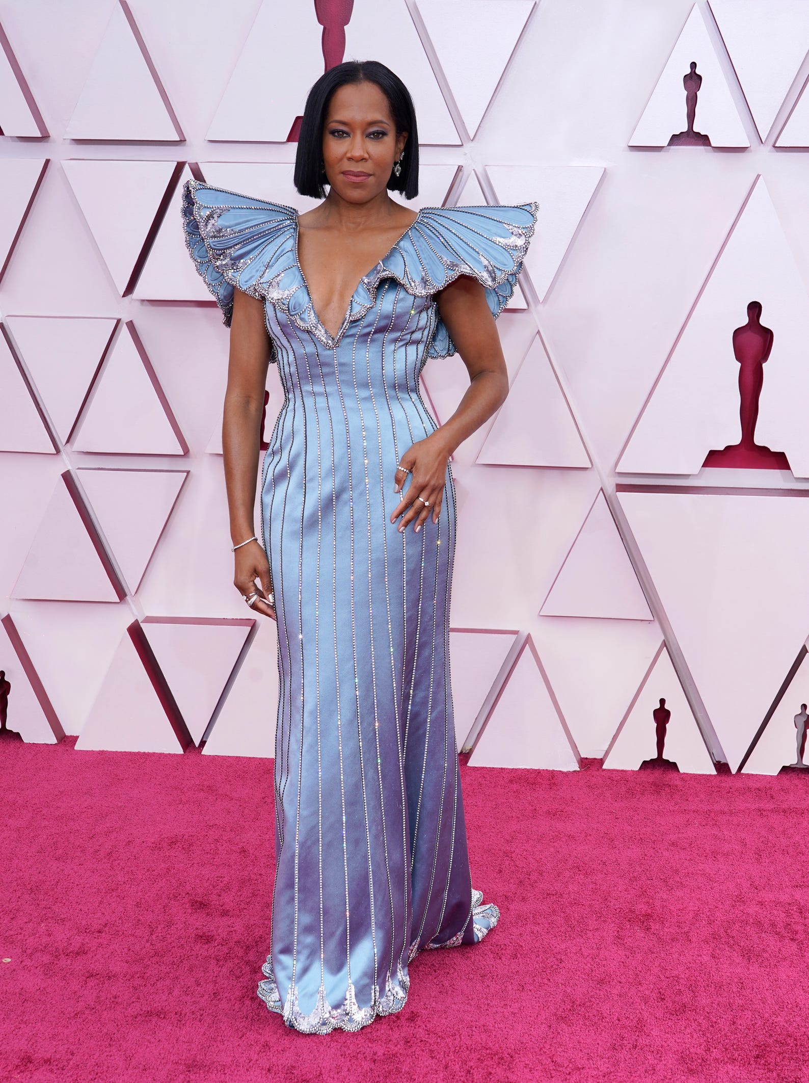 Oscars 21 Best Dressed Red Carpet Regina King Angela Bassett Stun