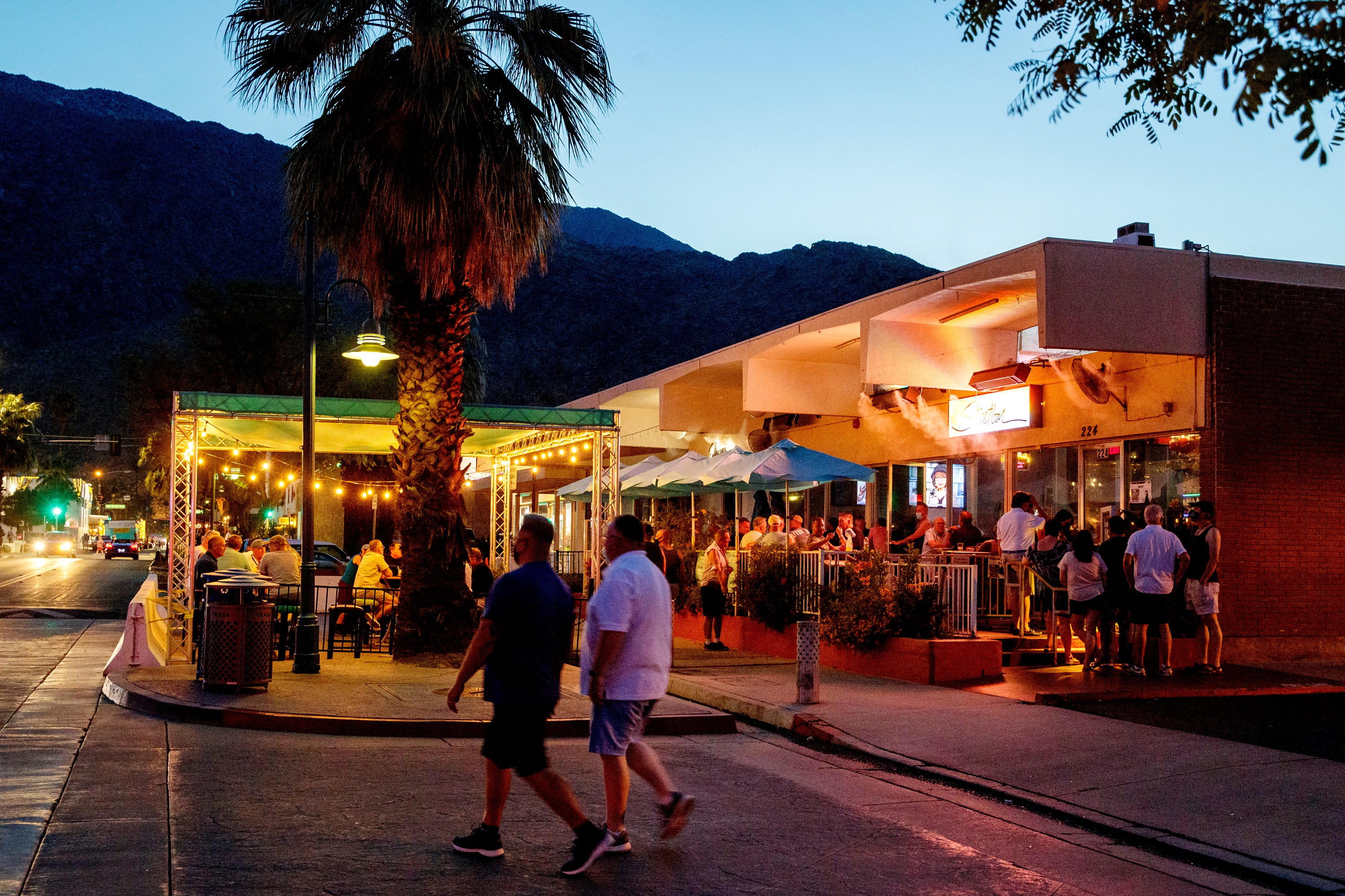 Historic Gay Bars In Palm Springs See Light At The End Of The Tunnel   E09c6a65 2ff6 4829 9a10 60aba7882118 Arenas Road Comes Back To Life215.JPG