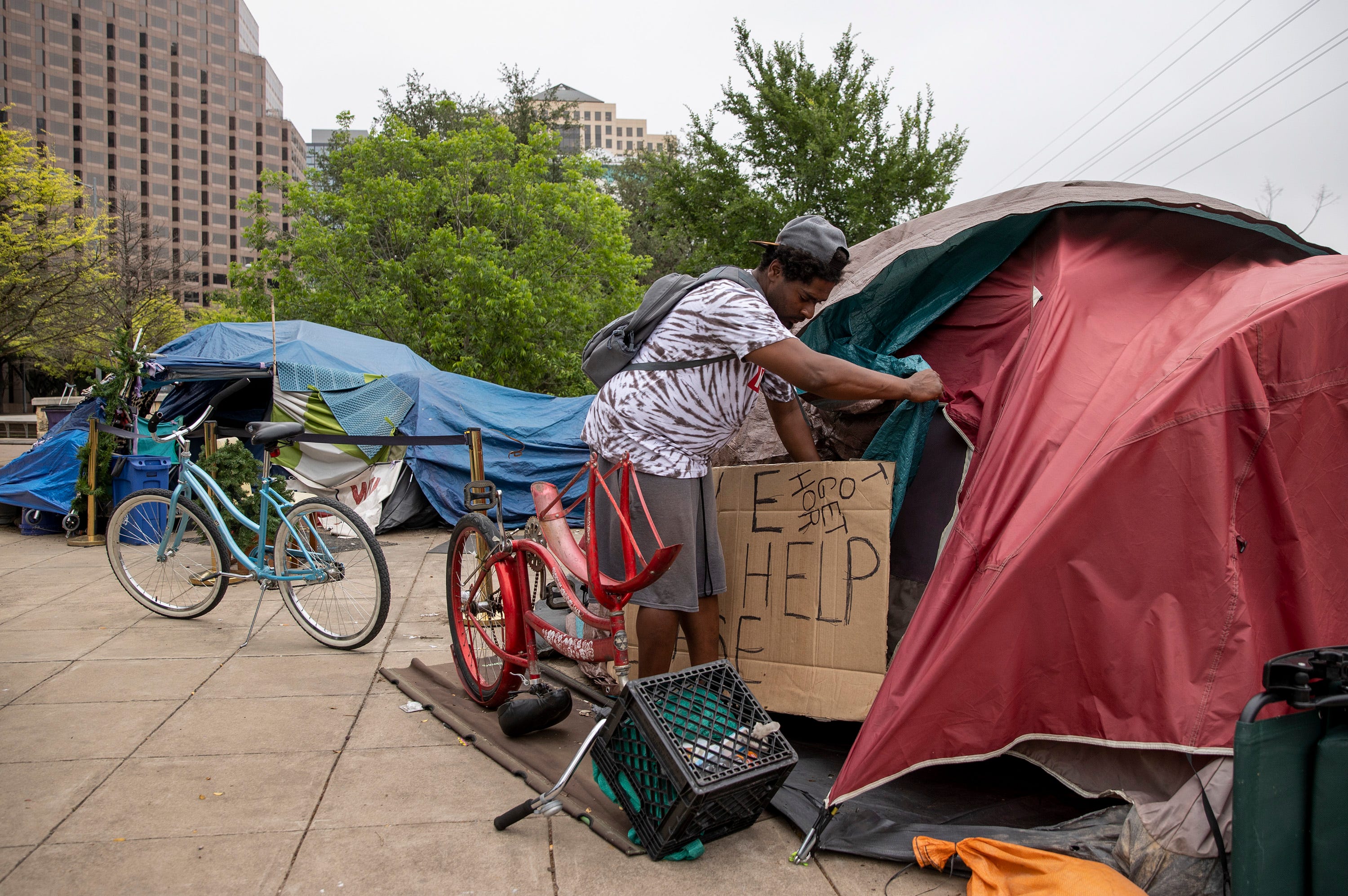 Austin S Homeless Population Faces Uncertainty As Camping Ban Returns   90f61c09 6dd1 40a8 9d09 F5cdd2c7829b Jwj 051121 Homeless 0104 