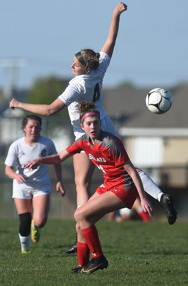 Photos Adm High School Girls Soccer Team Tops Ballard 2 1