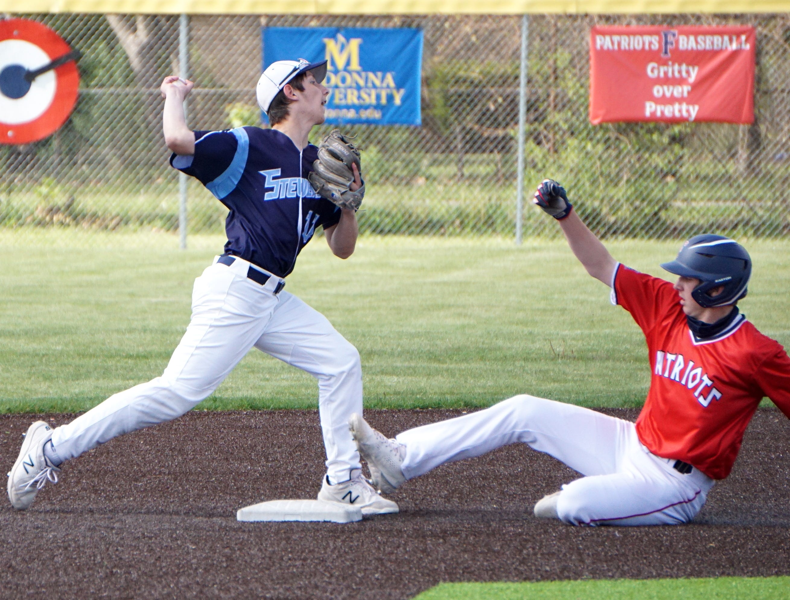 Stevenson Baseball Wins KLAA East, Franklin Regroups With Comeback Win