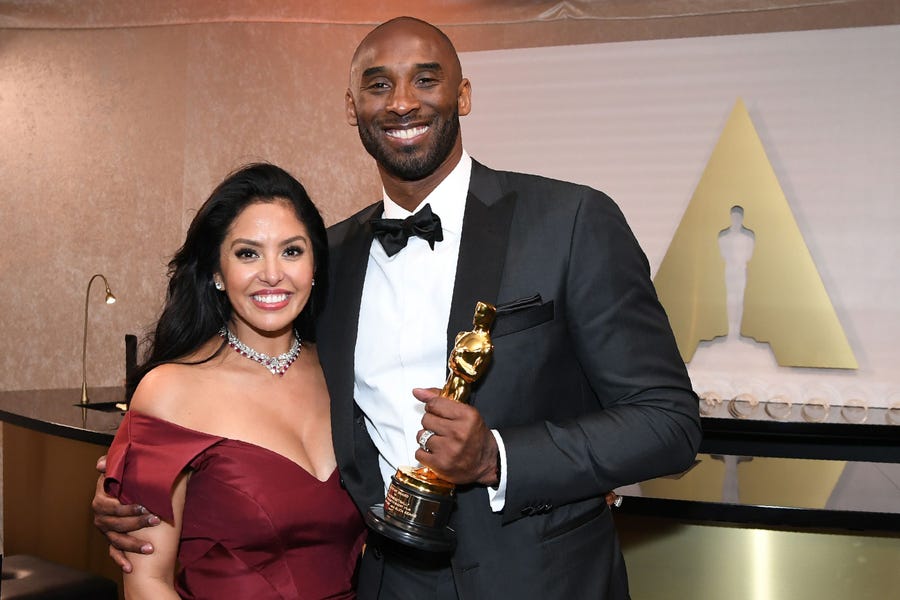 Kobe Bryant and wife Vanessa were all smiles after he won an Oscar in 2018 for his short basketball film, 