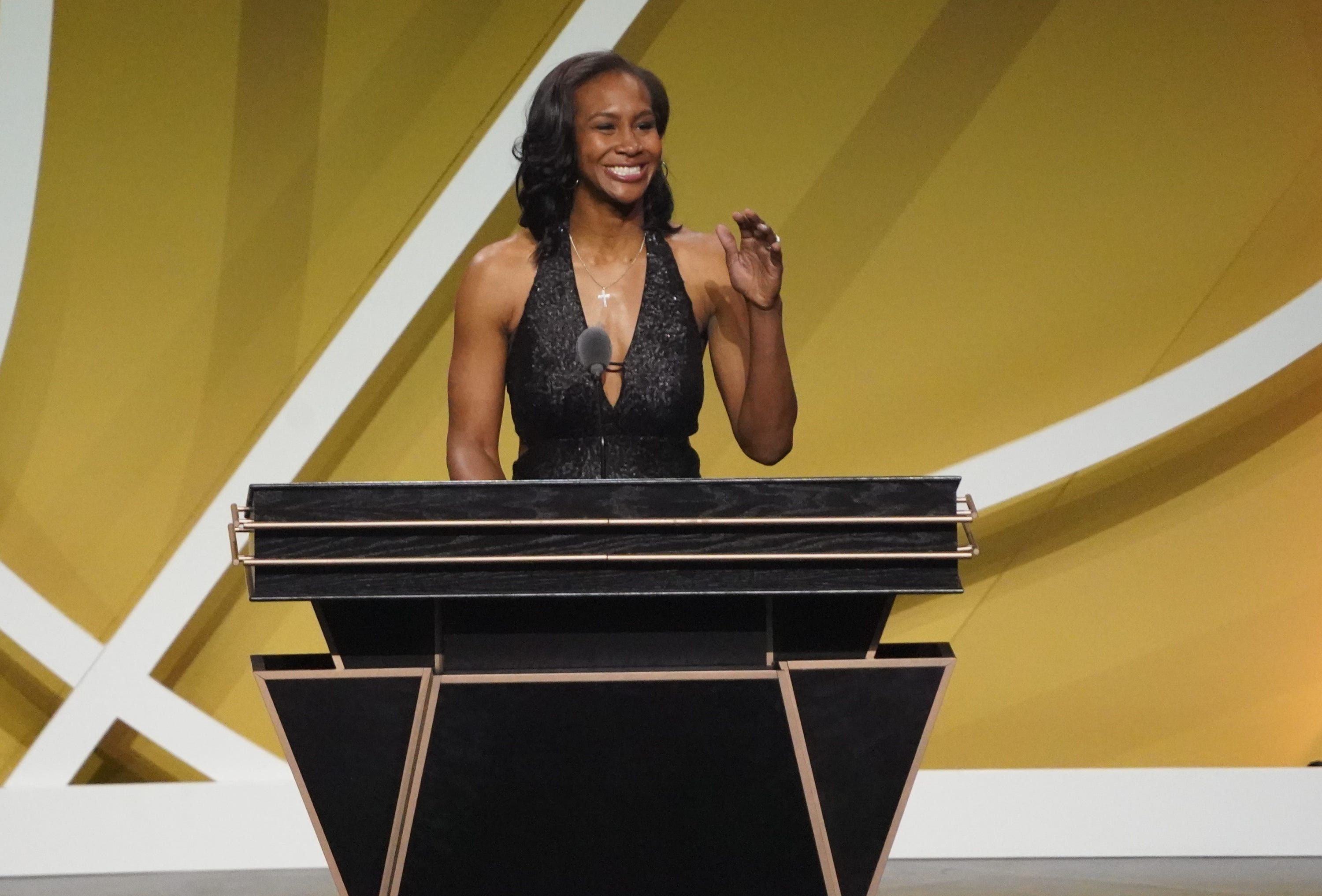 Indiana Fever Star Tamika Catchings Goes Into Basketball Hall Of Fame