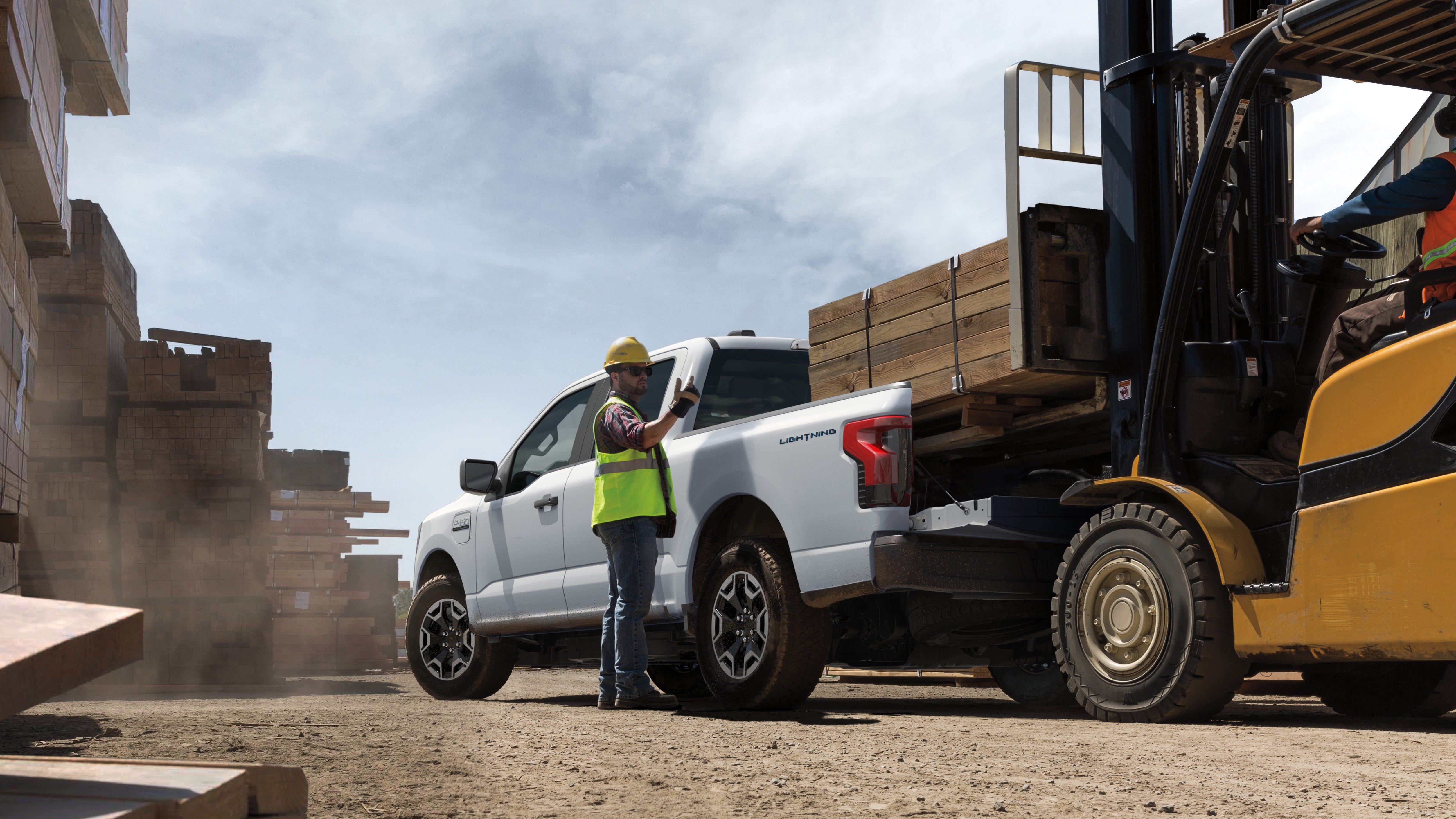 ford f 150 lightning electric truck cost