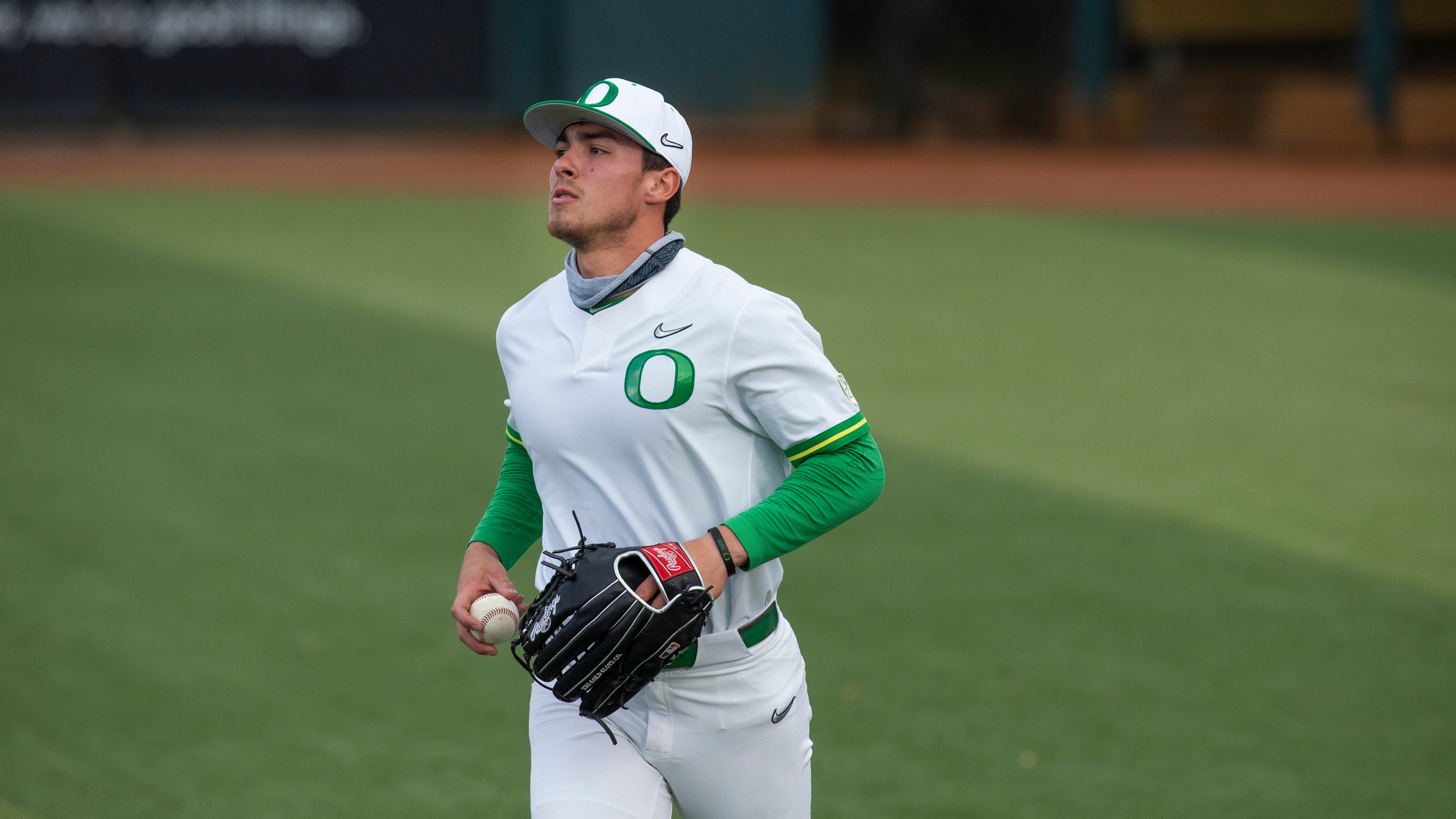 Oregon Ducks baseball wraps up second place in Pac12 with win