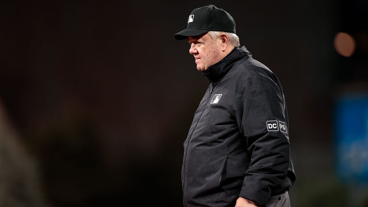 Joe West: Legendary MLB umpire sets career record for games