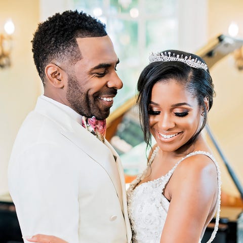 Major and Nichelle Finley at Sandlewood Manor near