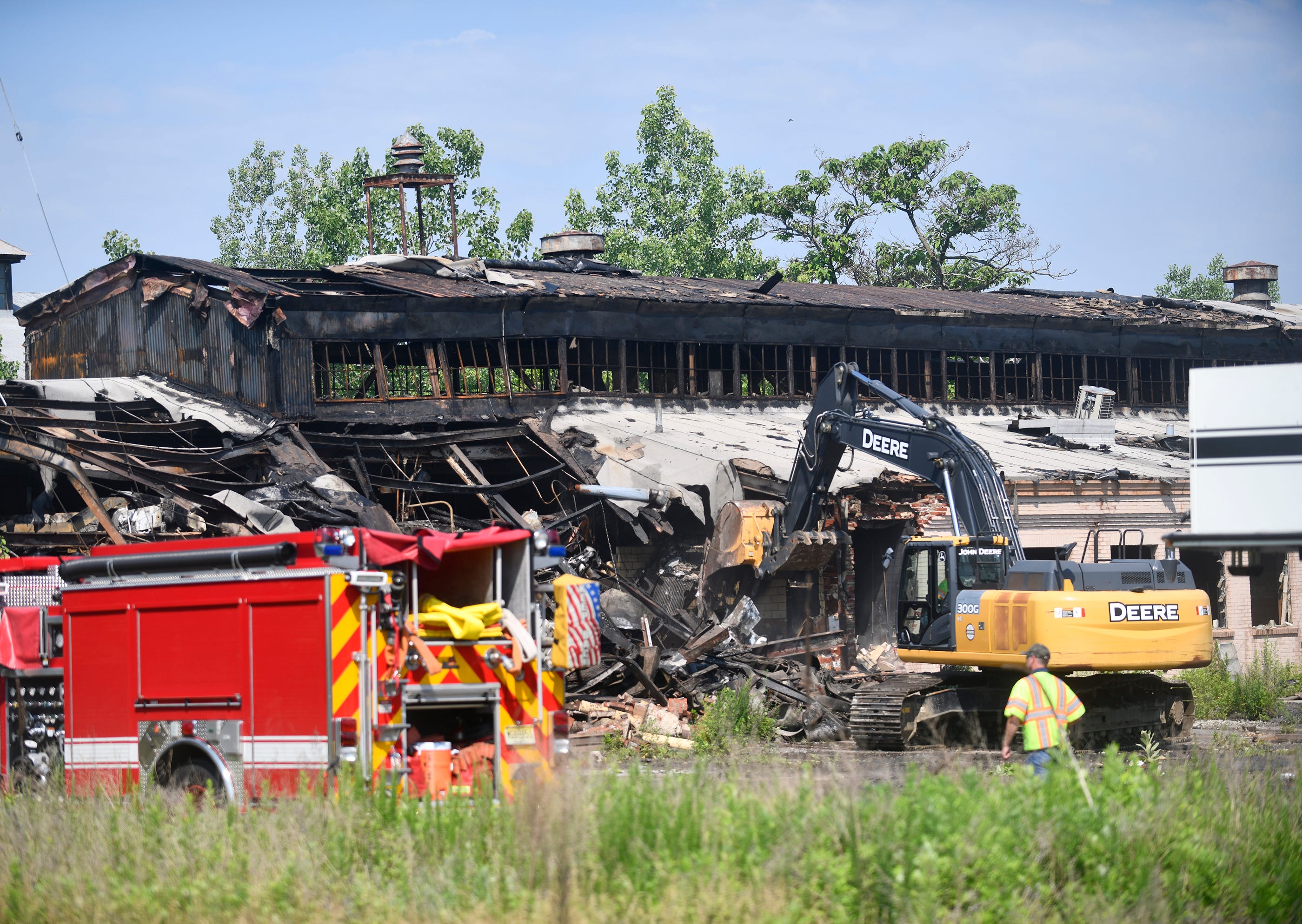 Burlington City Fires Destroys Carriage House, Damages Other Buildings