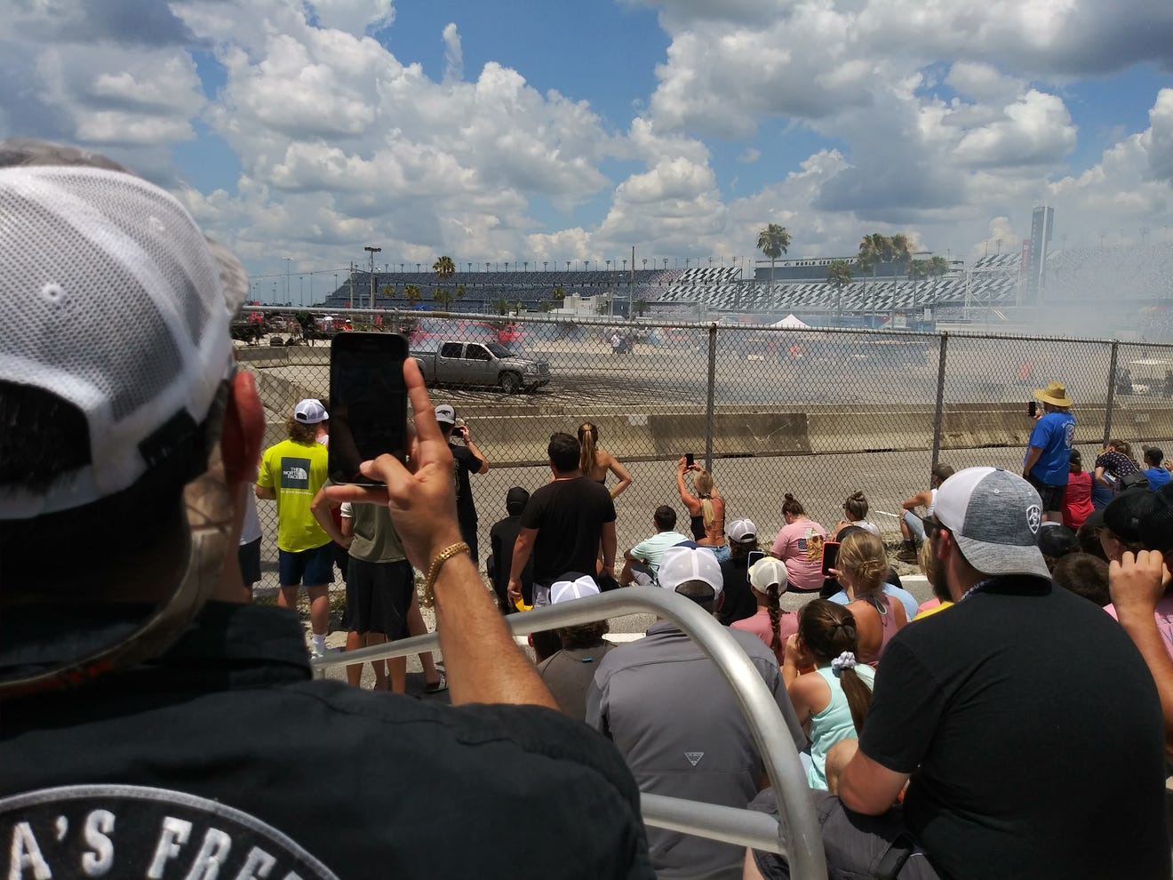 Daytona Truck Meet opens threeday event in Daytona Beach