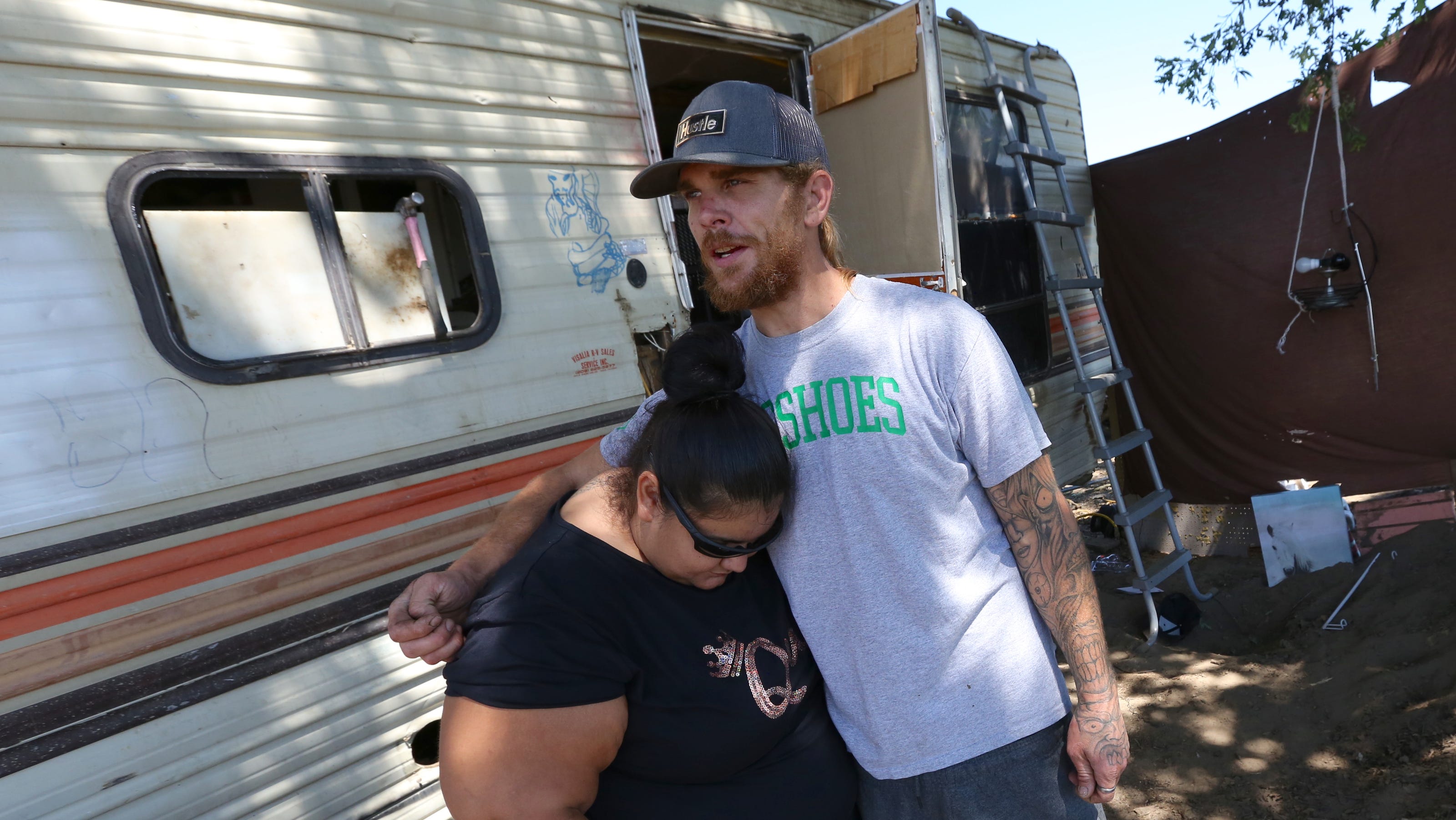Tulare Homeless Couple Faces Life On The Street Together What S Next