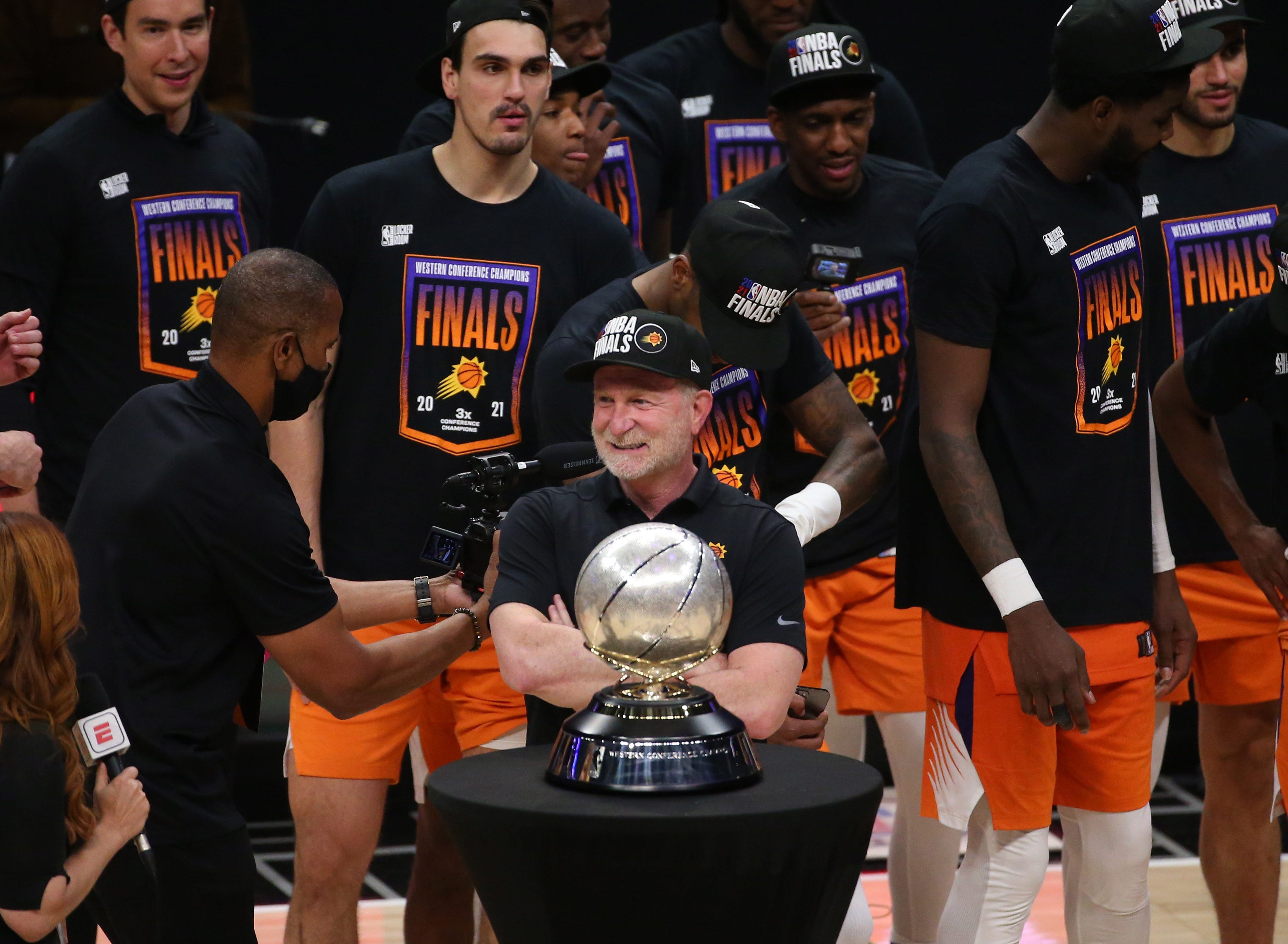 Phoenix Suns announcer Al McCoy reacts to team going to NBA Finals