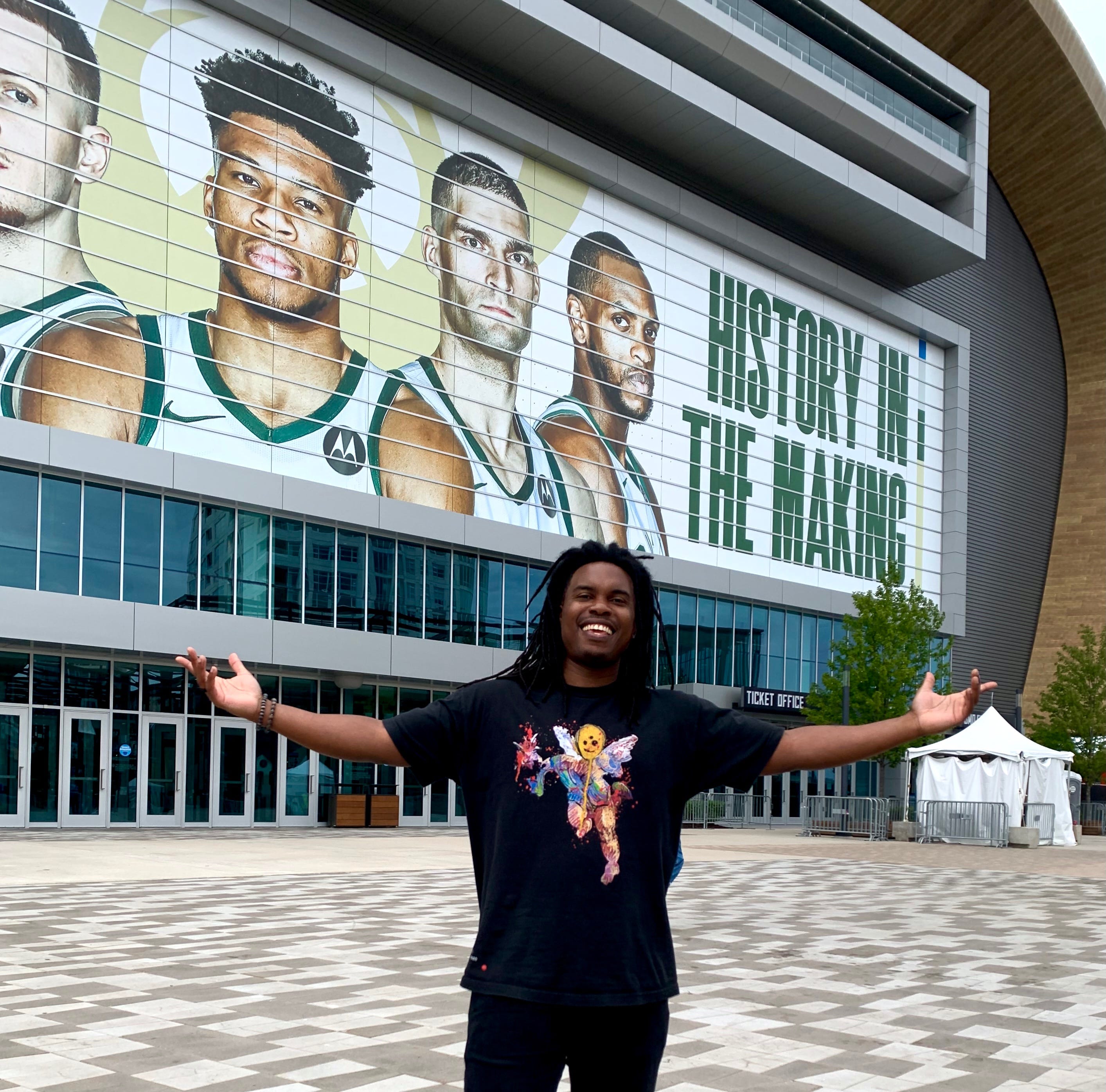 With History In The Making Vo Williams Plays Milwaukee Bucks Soundtrack