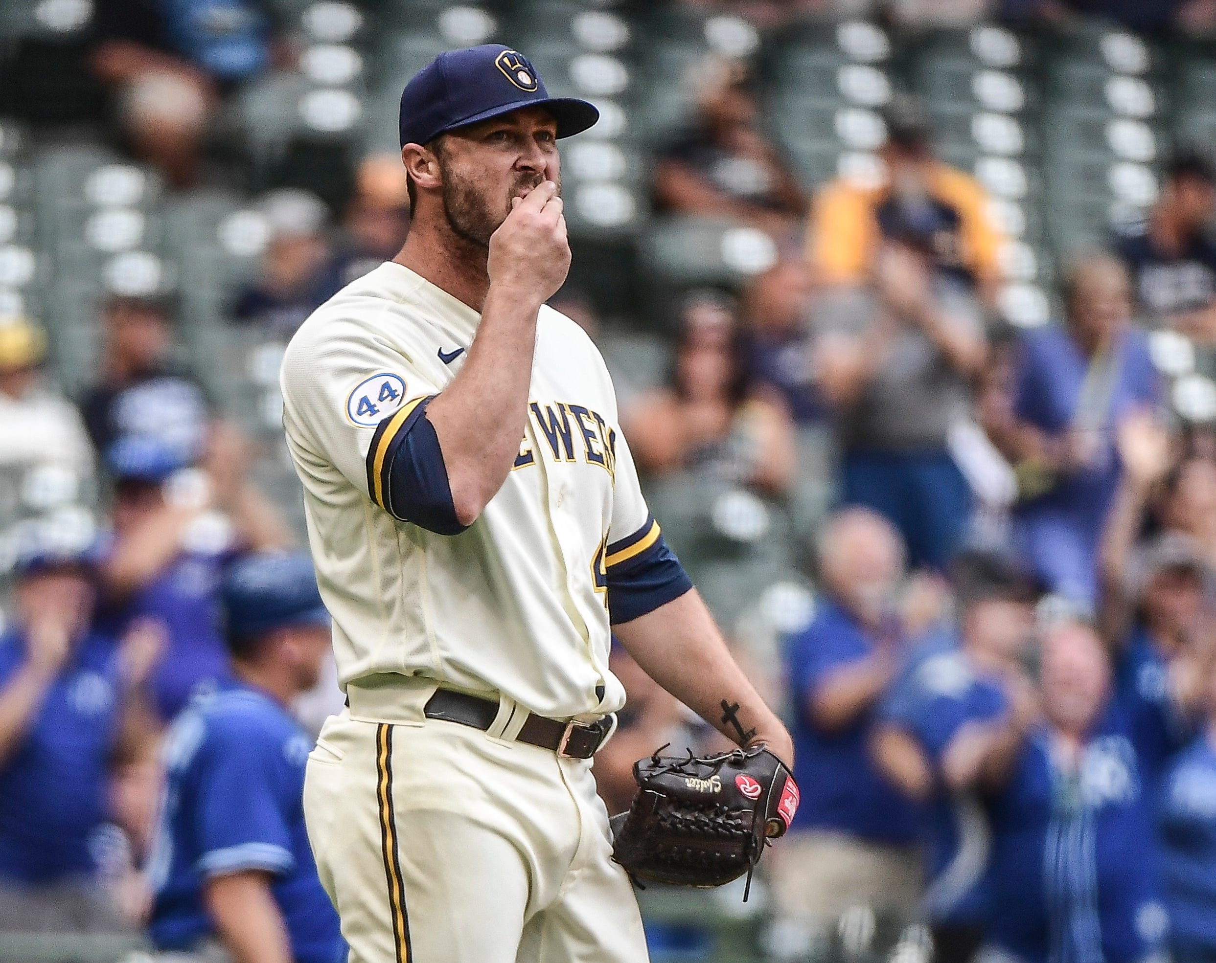 Brewers Reliever Hunter Strickland Goes On Paternity Leave