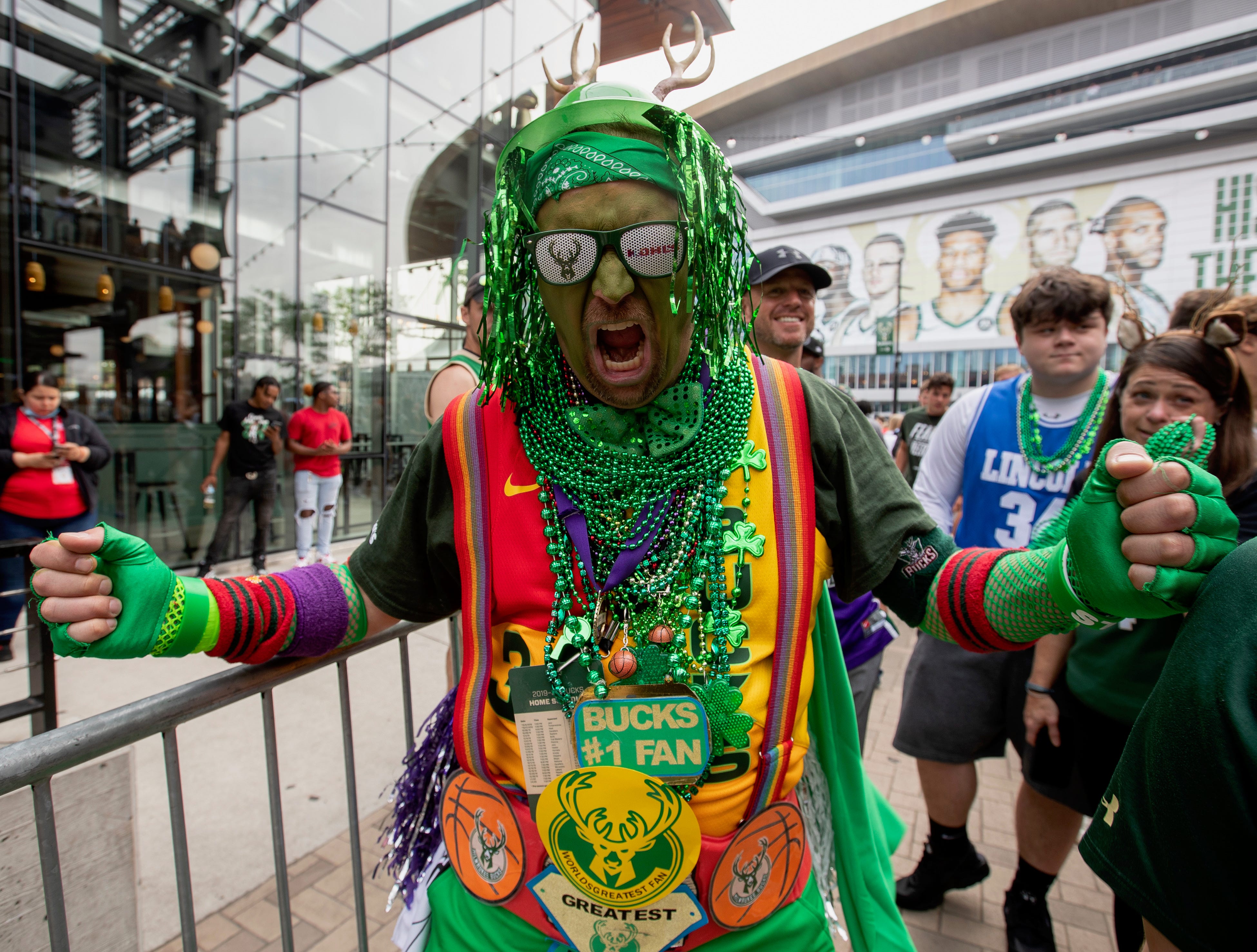 milwaukee bucks jersey outfit