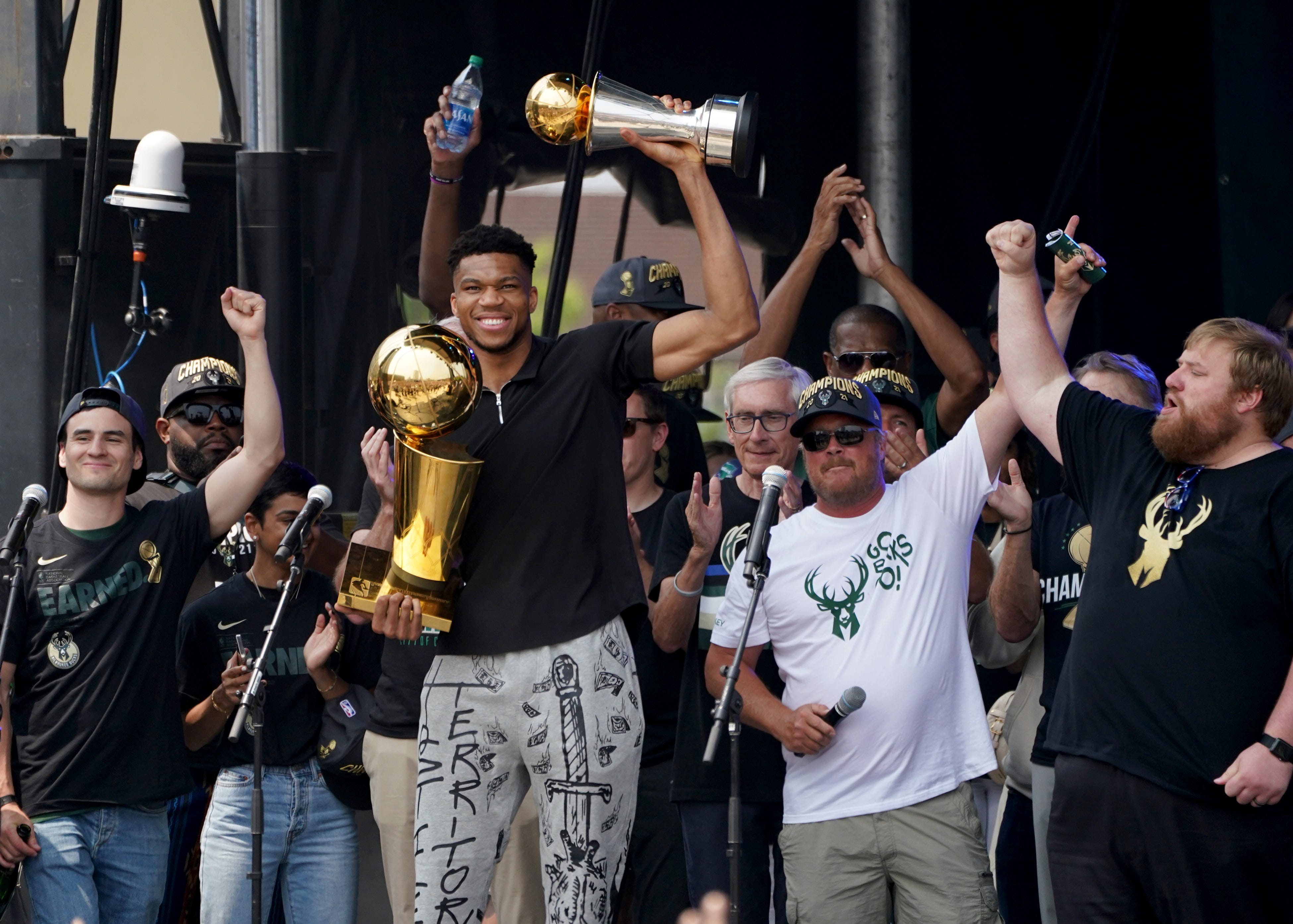 bucks championship shorts