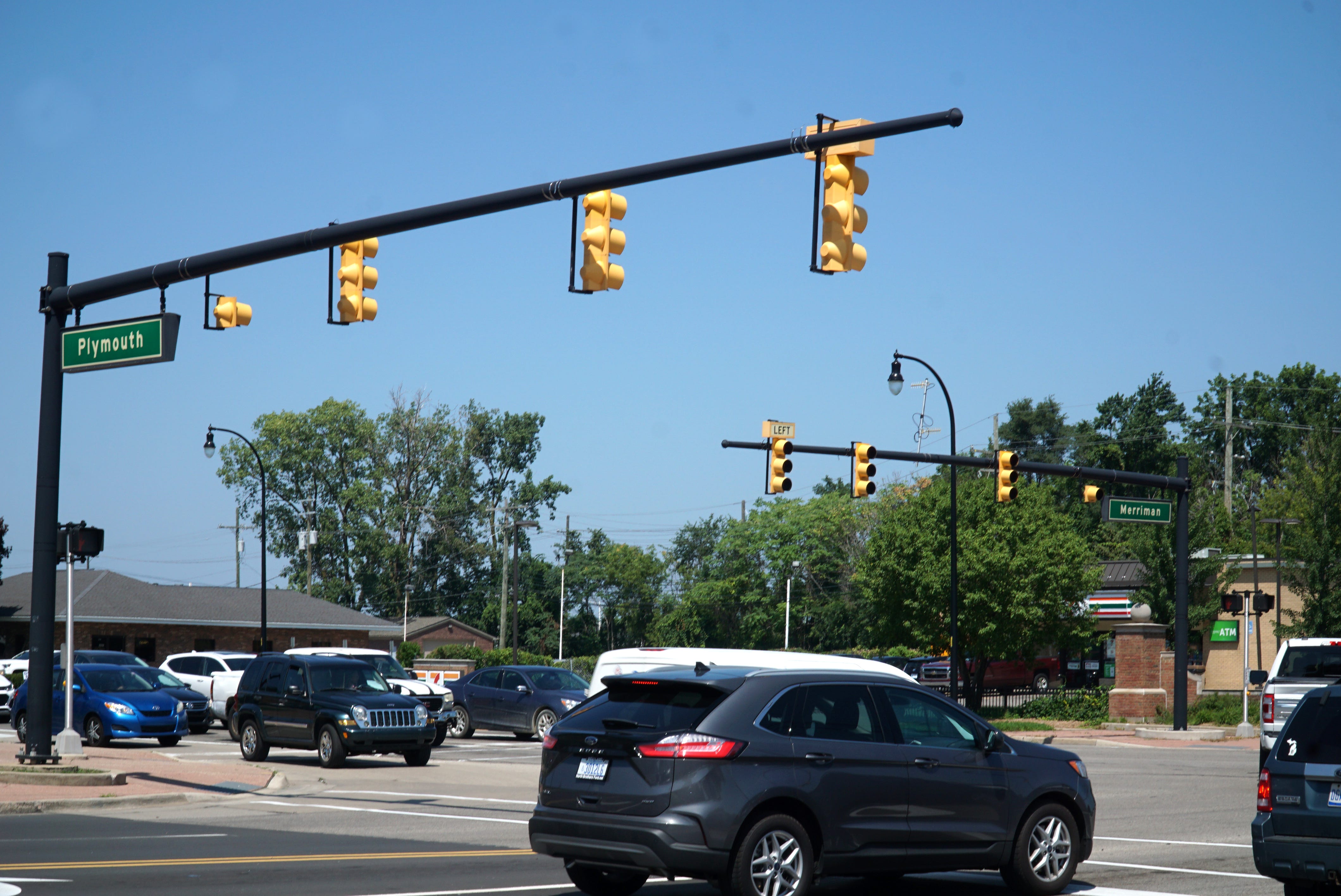 City Of Livonia Zoning Map Downtown-Like Developments Focus Of New Livonia Vision 21 Zoning Law