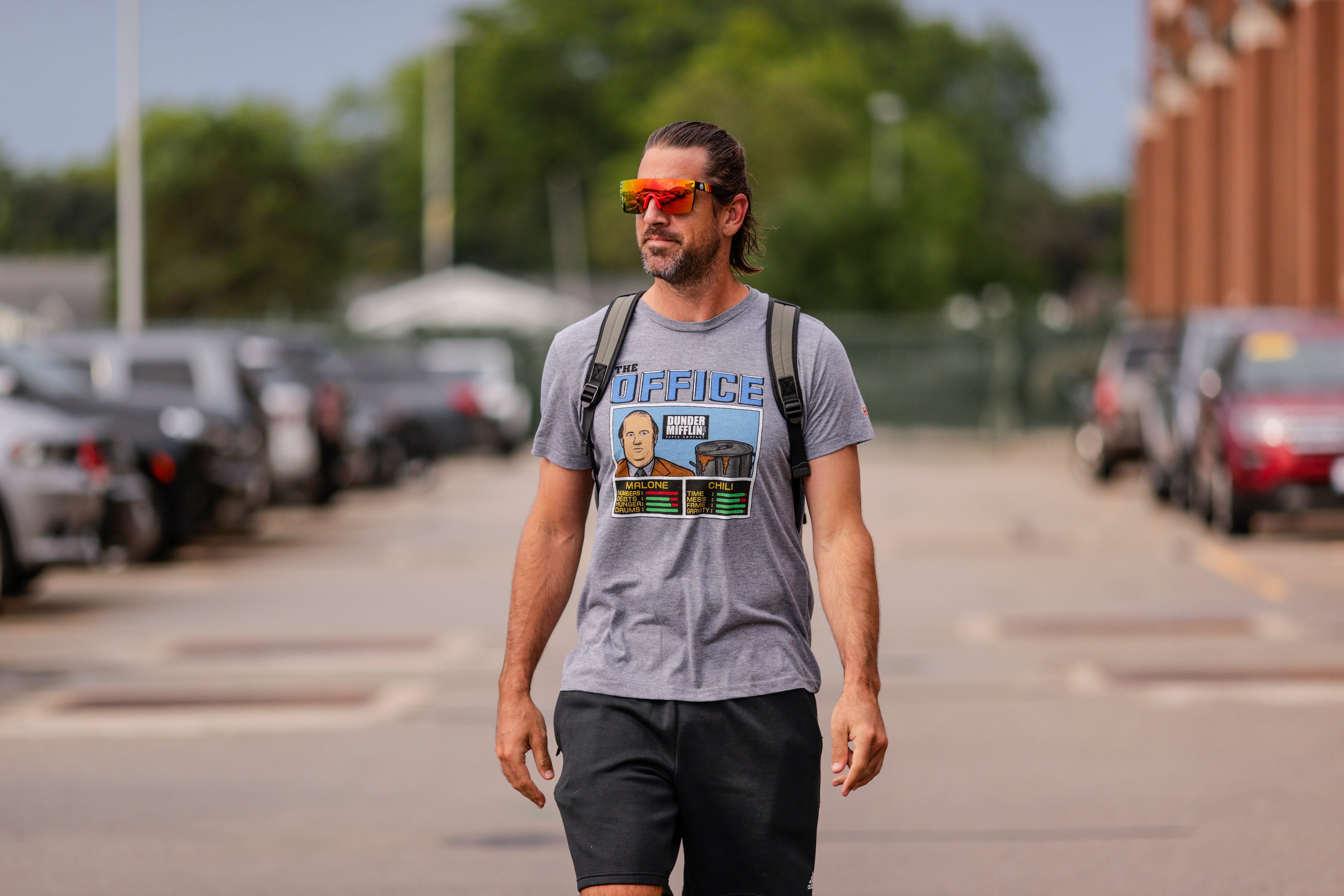 Aaron Rodgers' 'The Office' T-shirt creates Packers training camp buzz