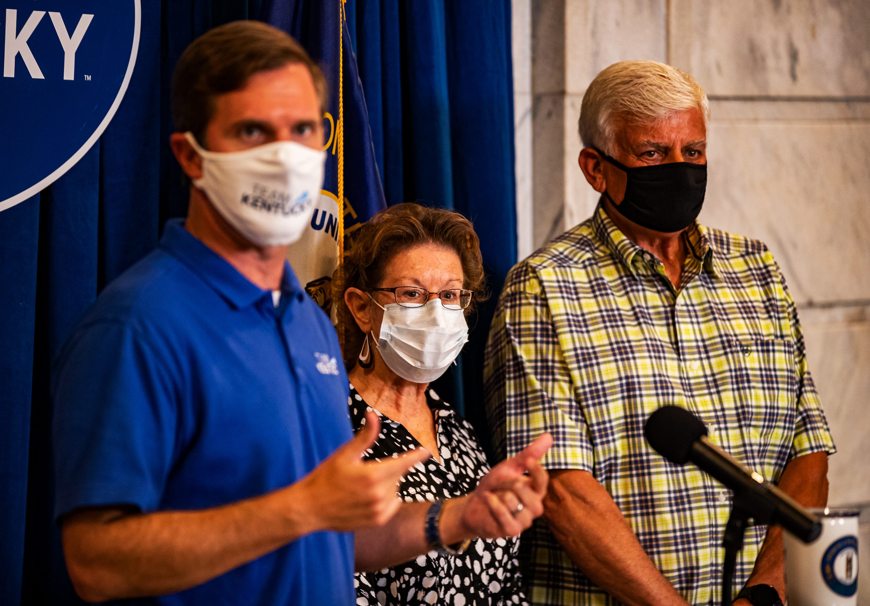 andy beshear masks