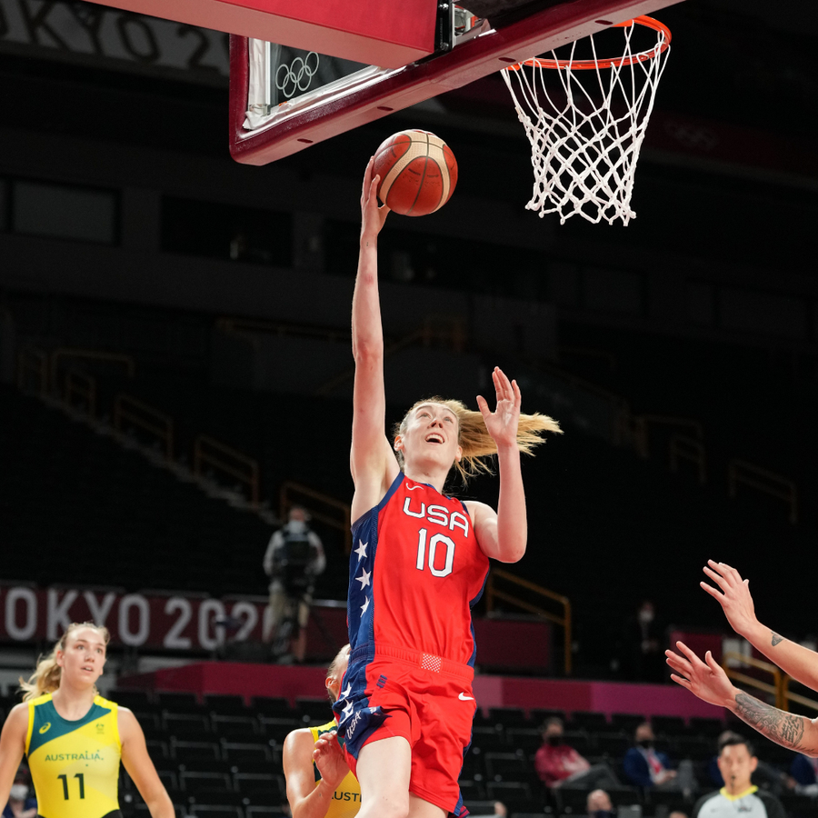 Team USA's Breanna Stewart (10) drives for a layup against Australia during the Tokyo Olympics on Wednesday, Aug. 4, 2021.