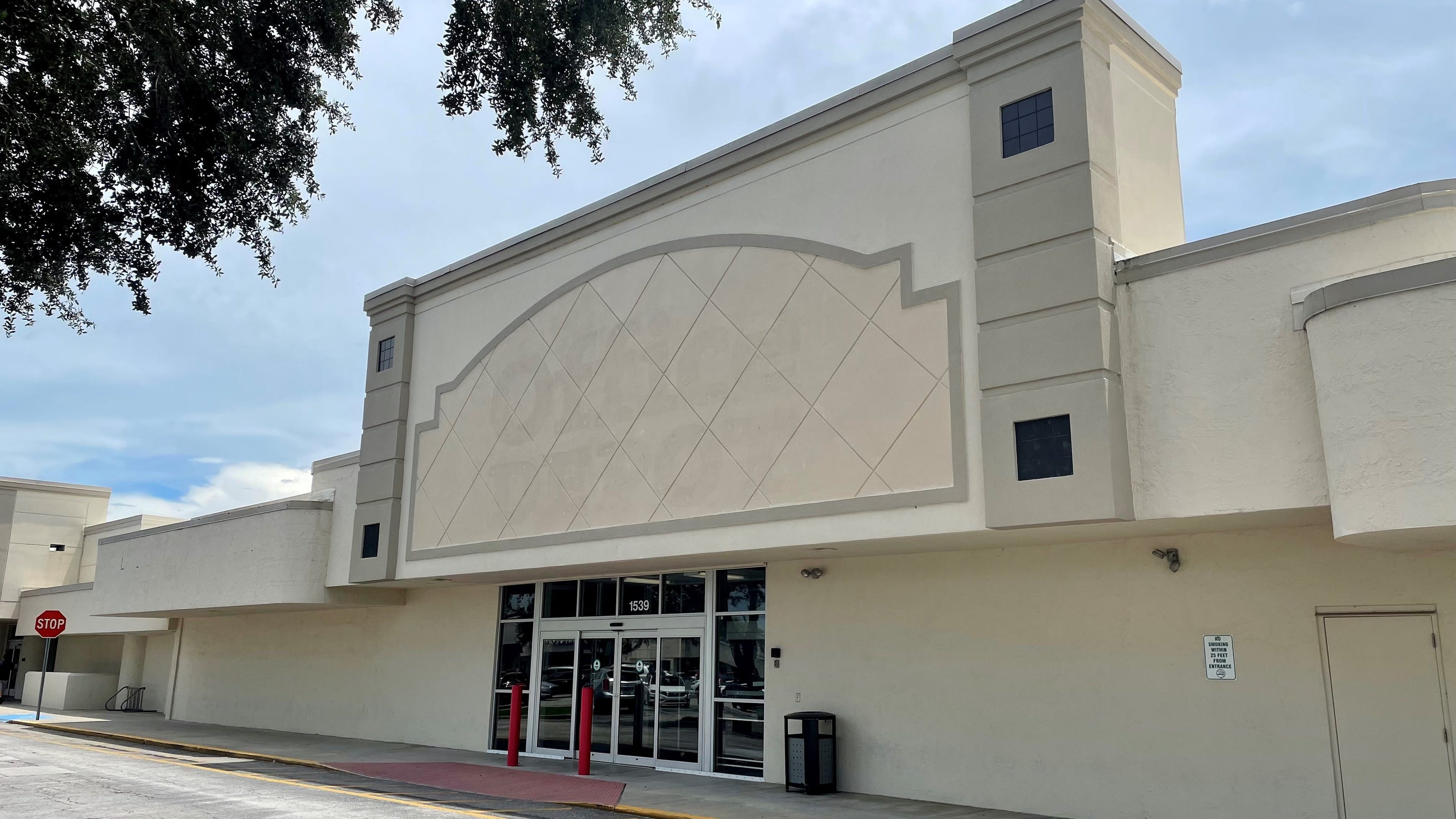 Mystery grocery store may come to West Melbourne inside former Office Depot  storefront