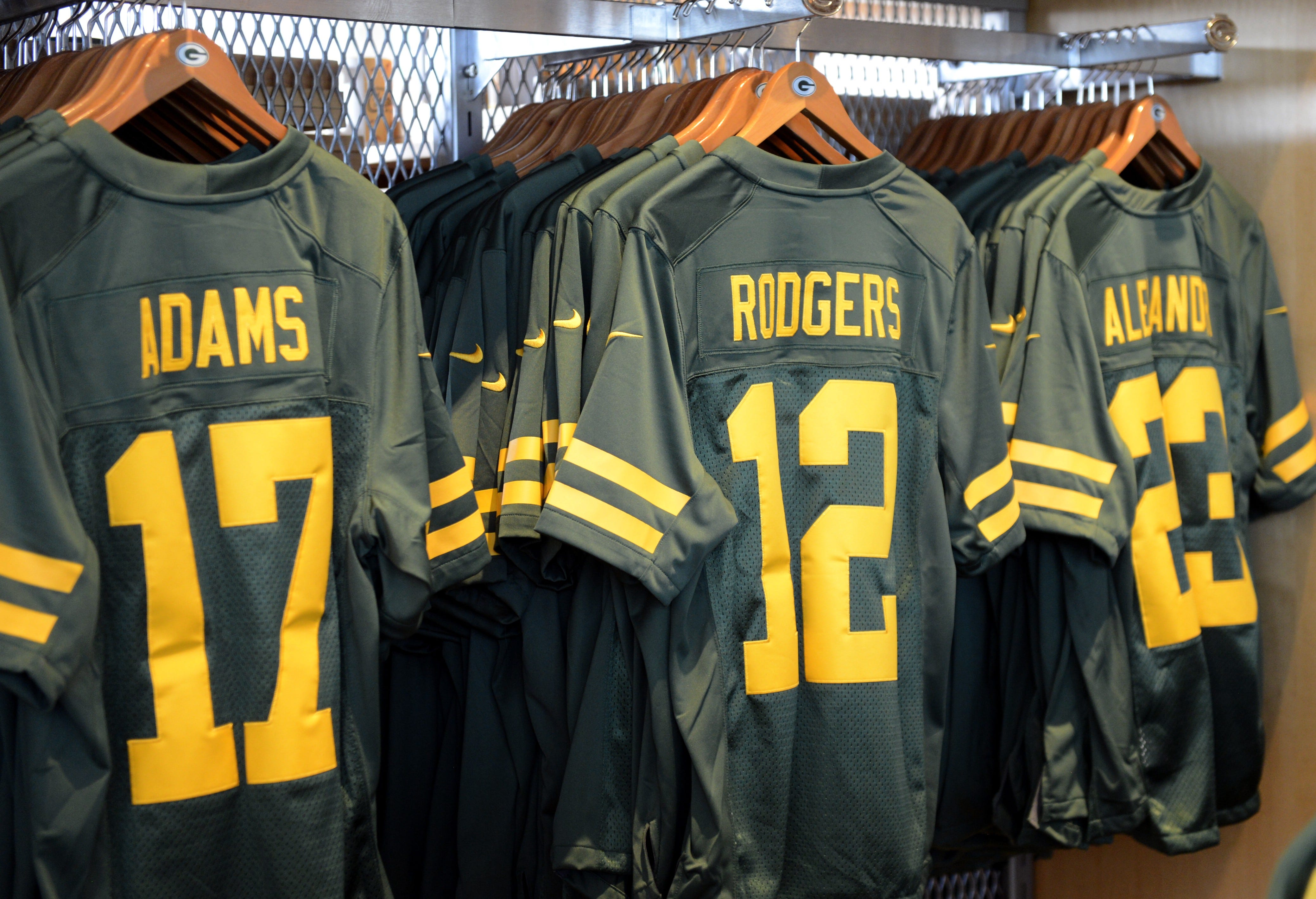 Green Bay Packers throwback uniforms 