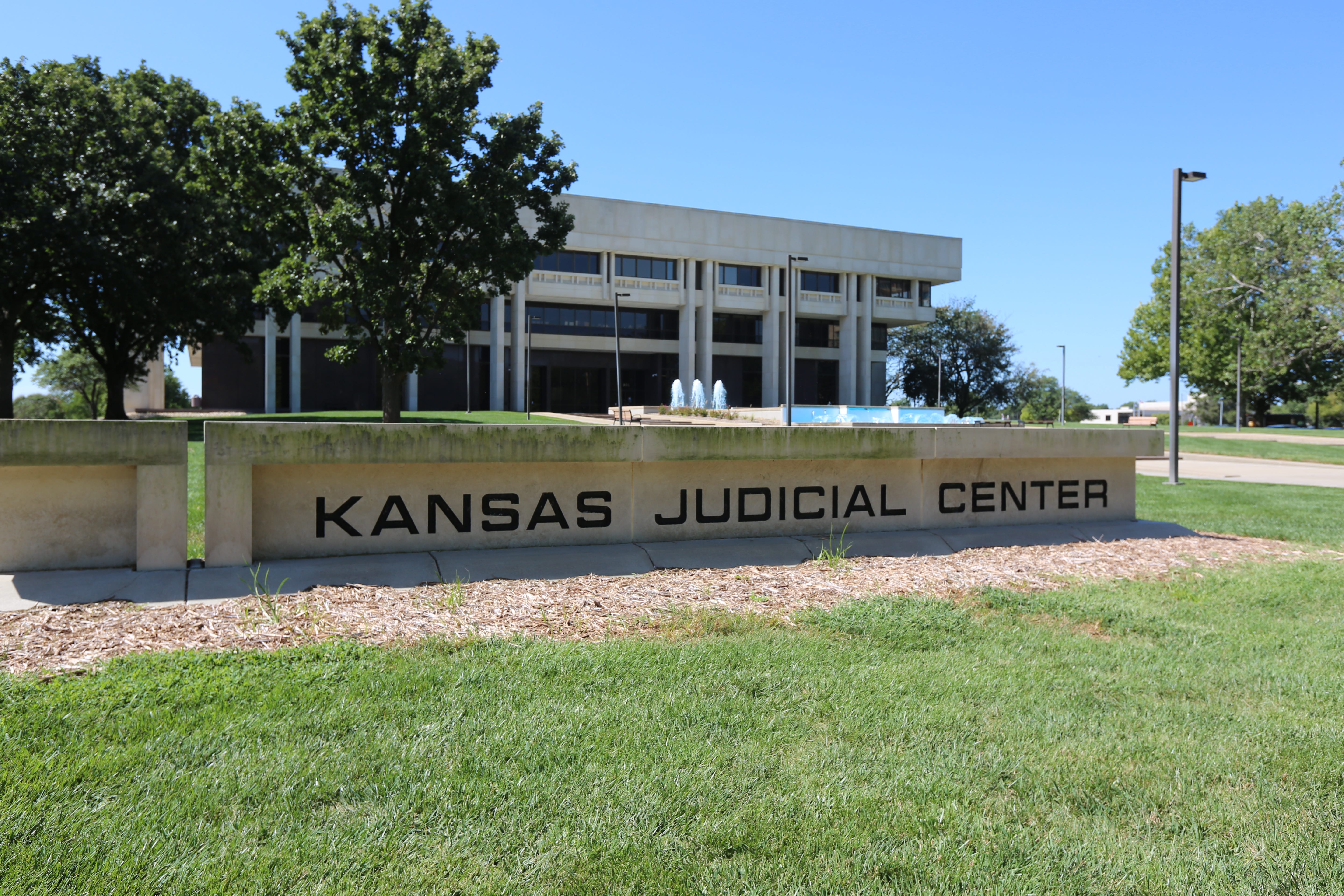 Kansas Supreme Court Finds COVID-19 Management Law Constitutional