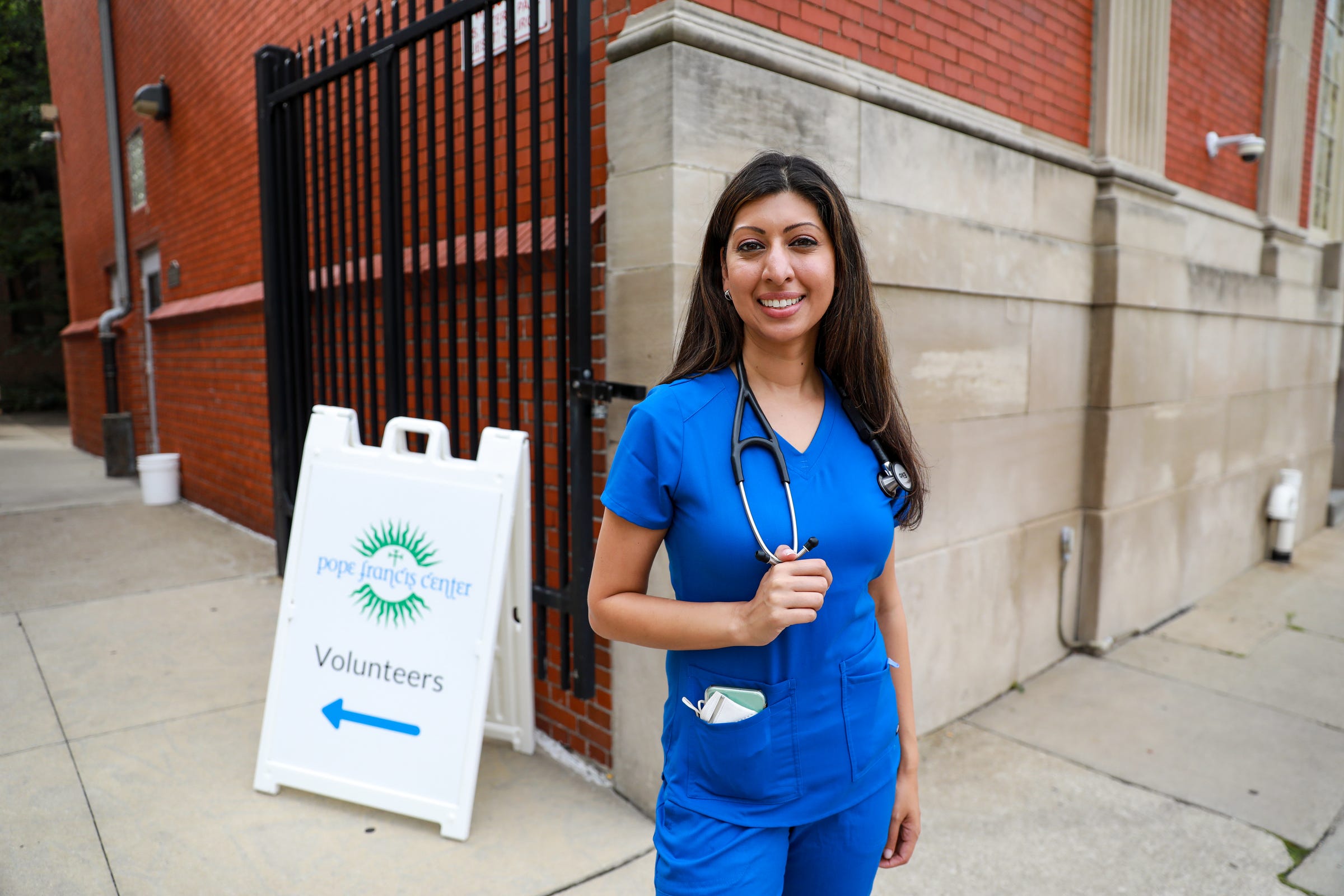 Beaumont doctor receives award: 'Her passion is listening to patients'