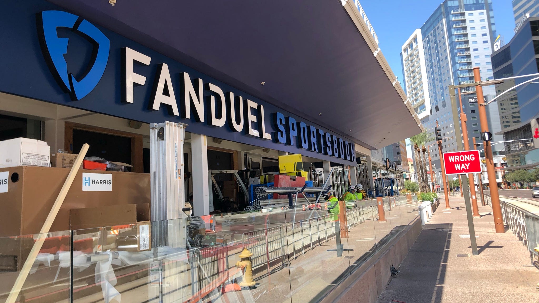 United Center, FanDuel plan to create sportsbook lounge at arena