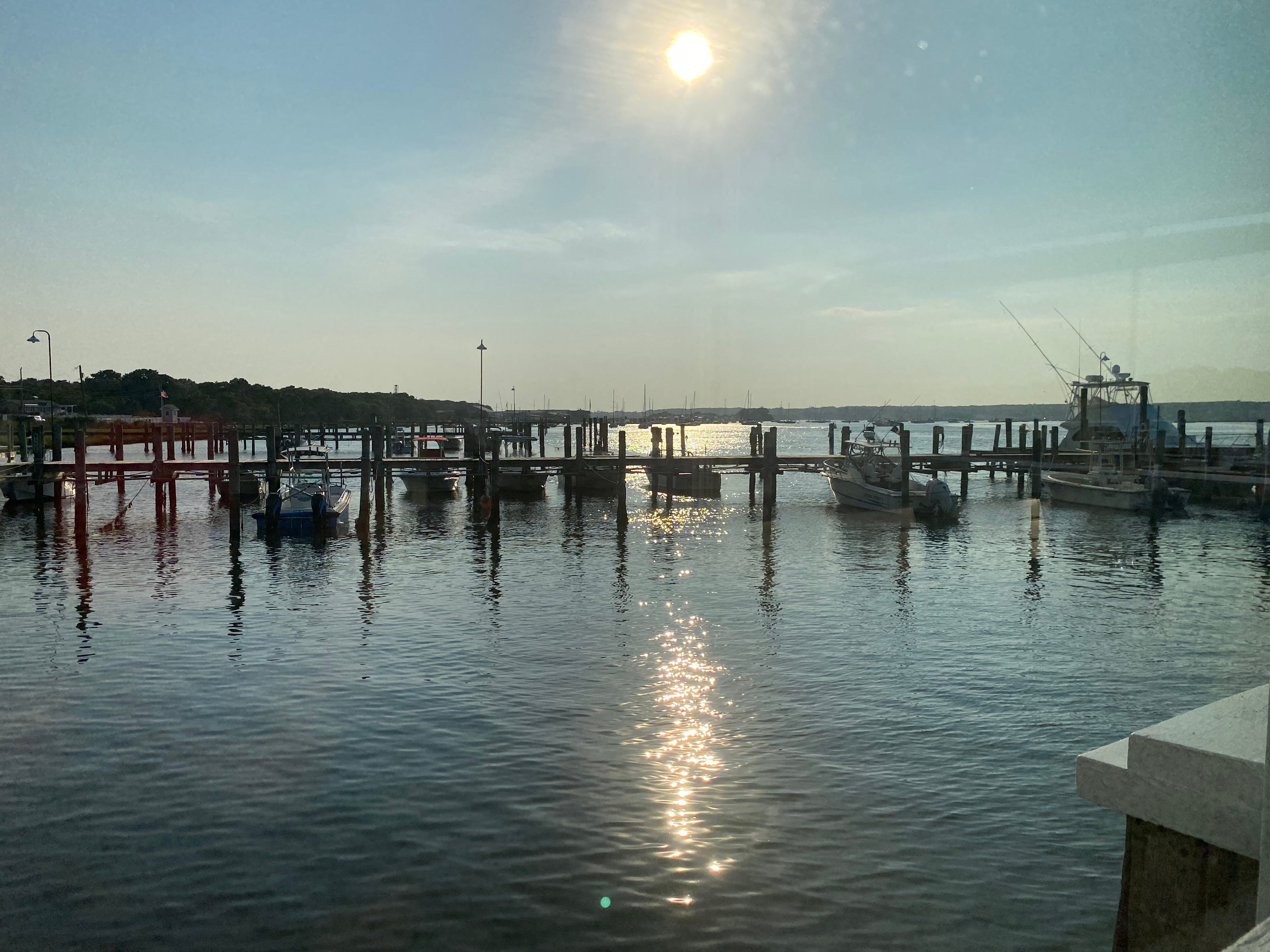 fall river restaurants on the water