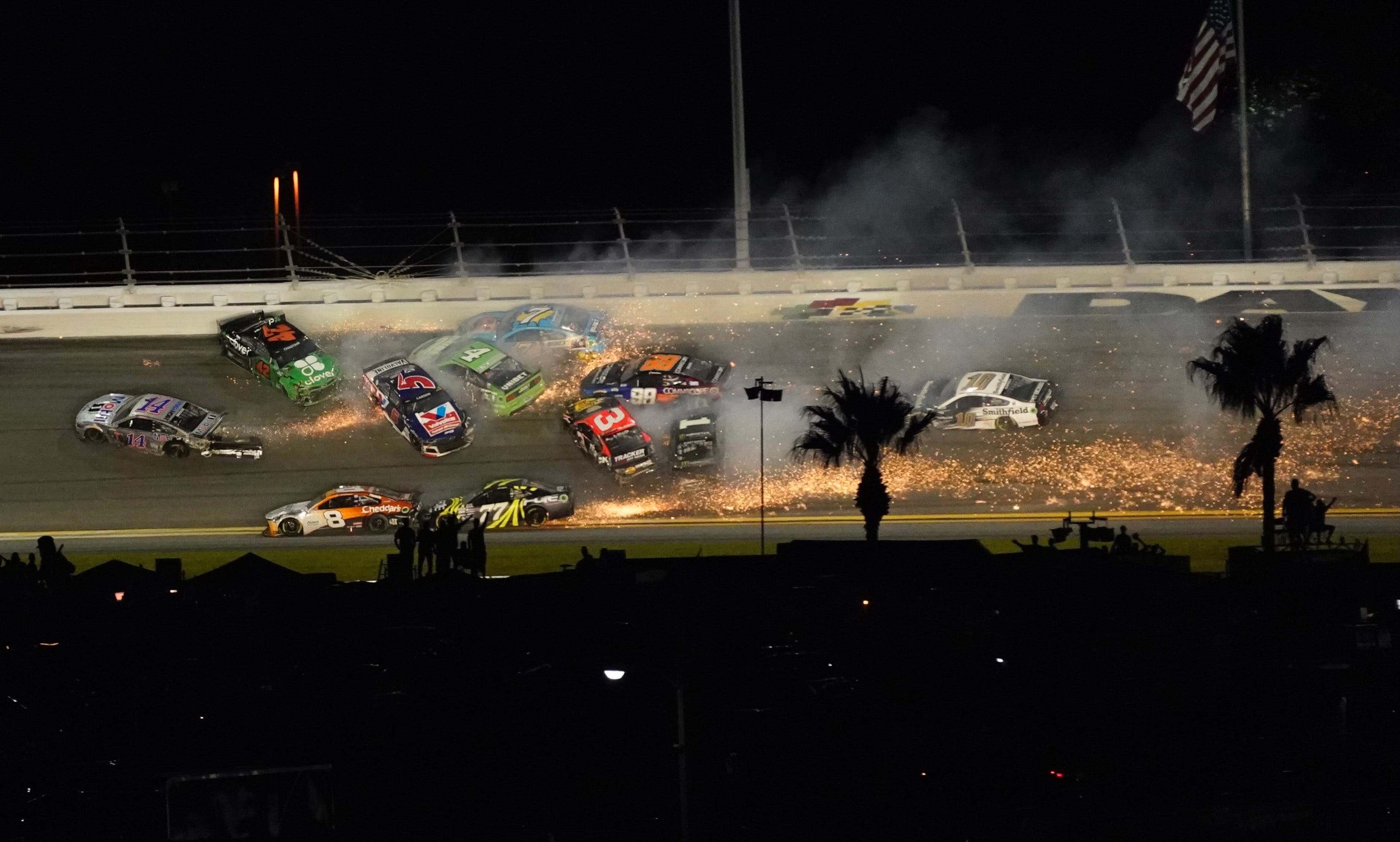 Live updates: NASCAR Coke Zero 400 at Daytona International Speedway