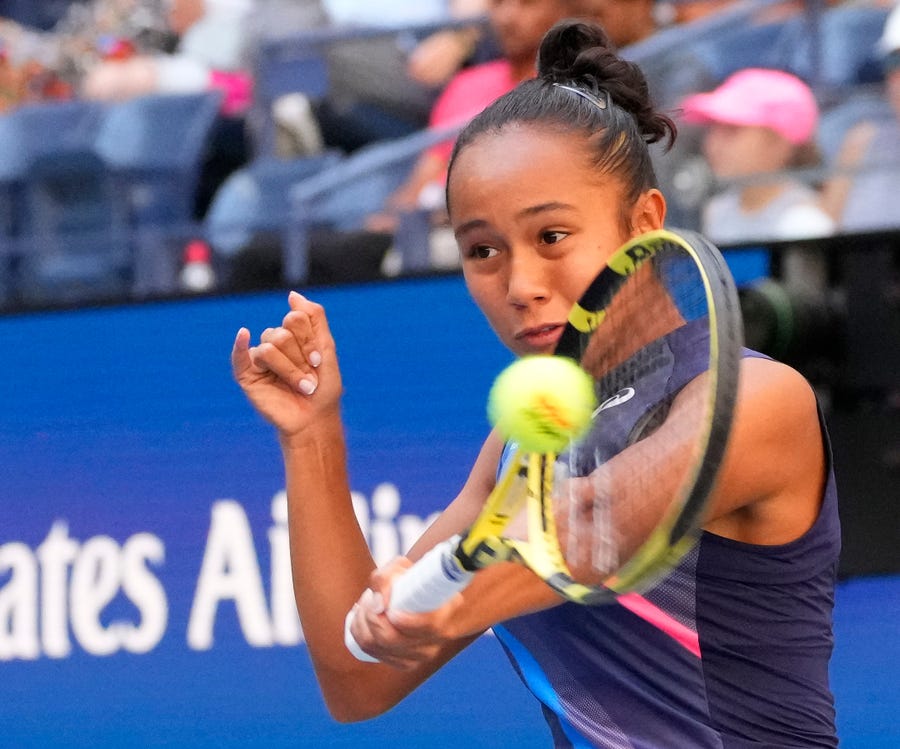 Canada's Leylah Fernandez hits to Elina Svitolina of Ukraine.