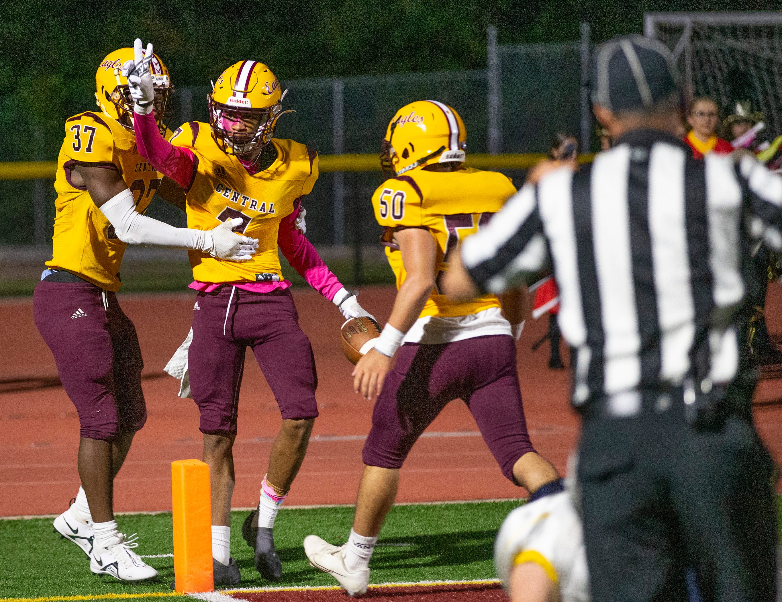 bishop mac football schedule