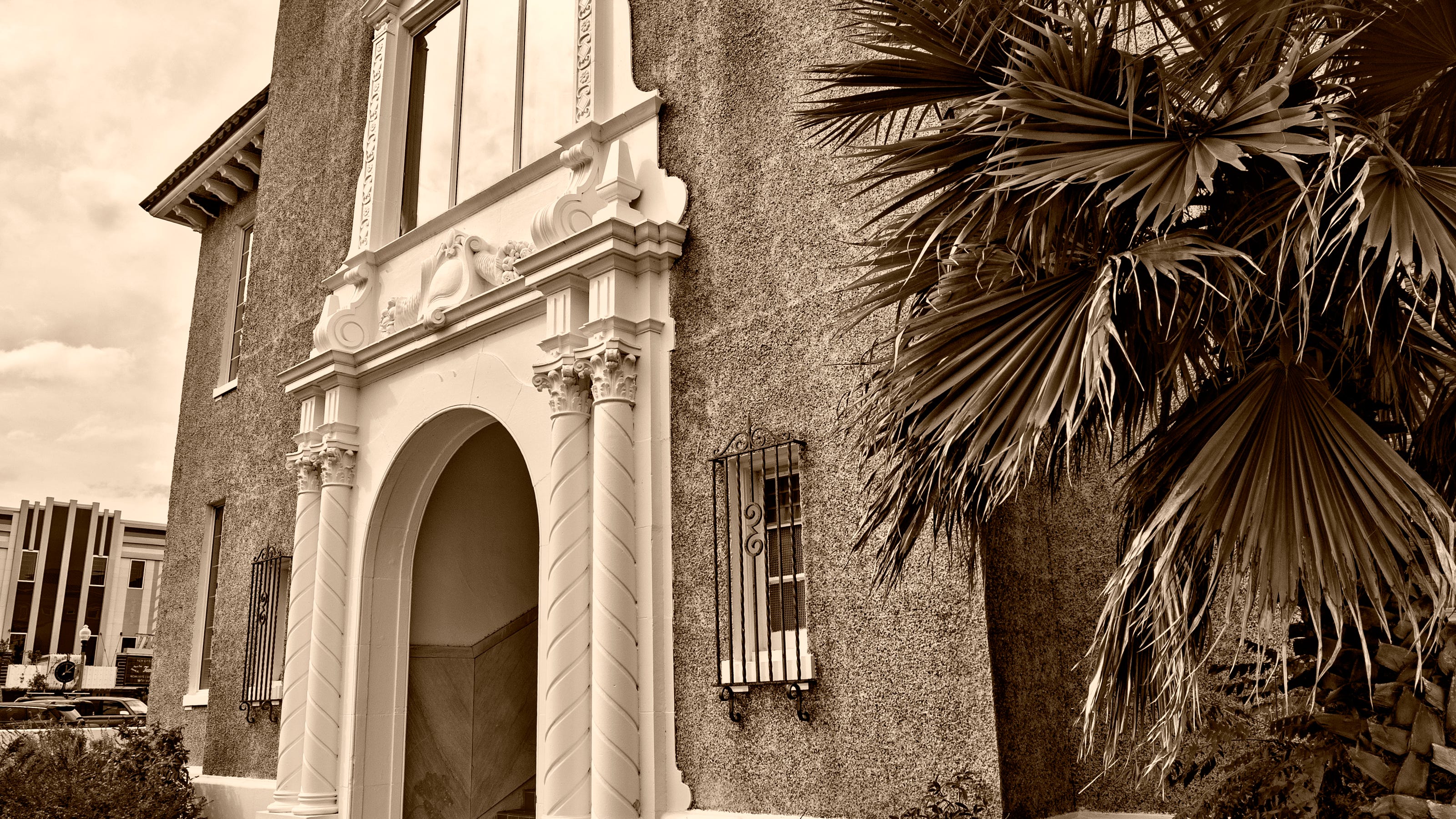 Panama City Florida's top 5 most haunted places for Halloween