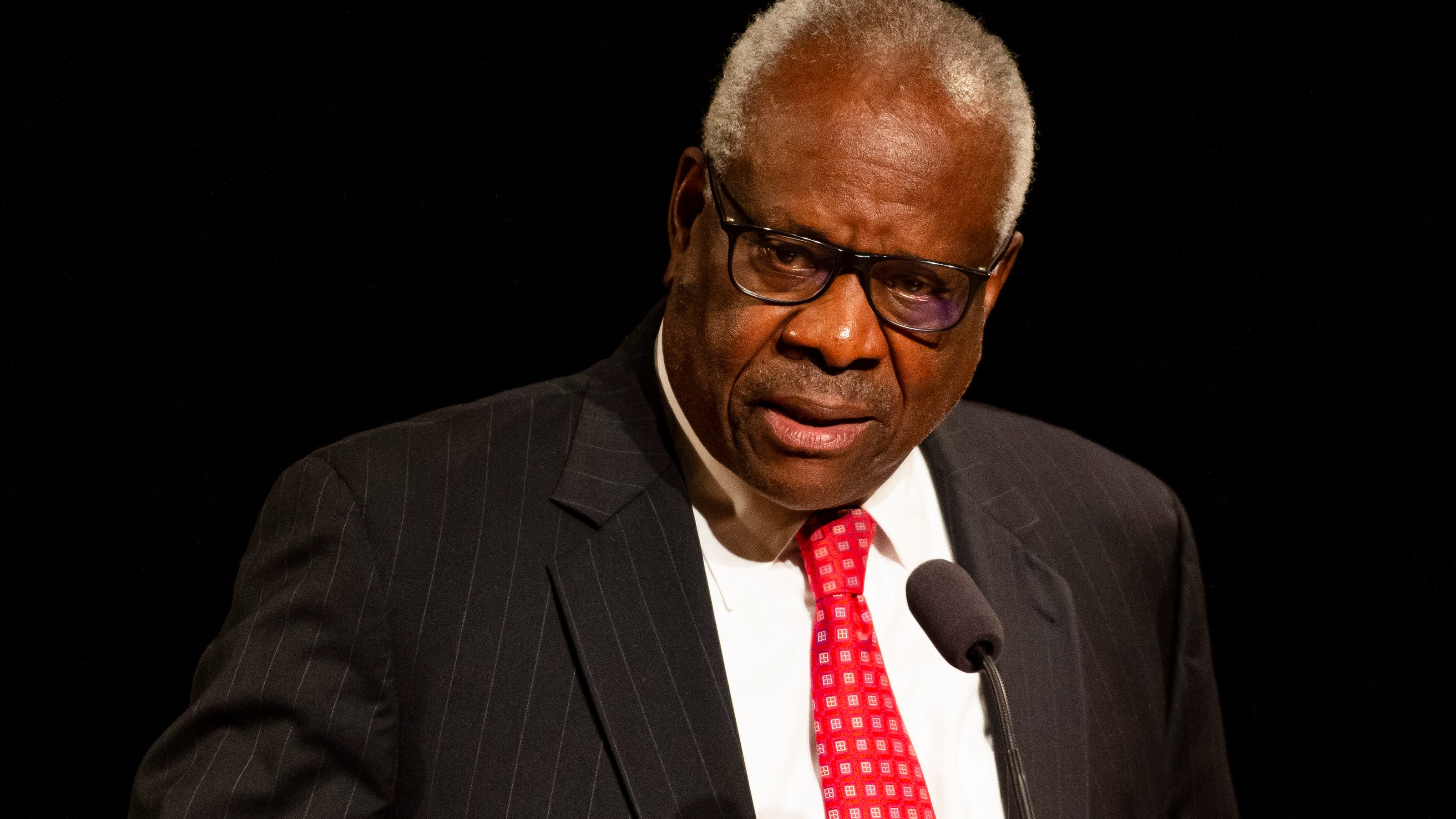 Justice Clarence Thomas released from hospital after infection
