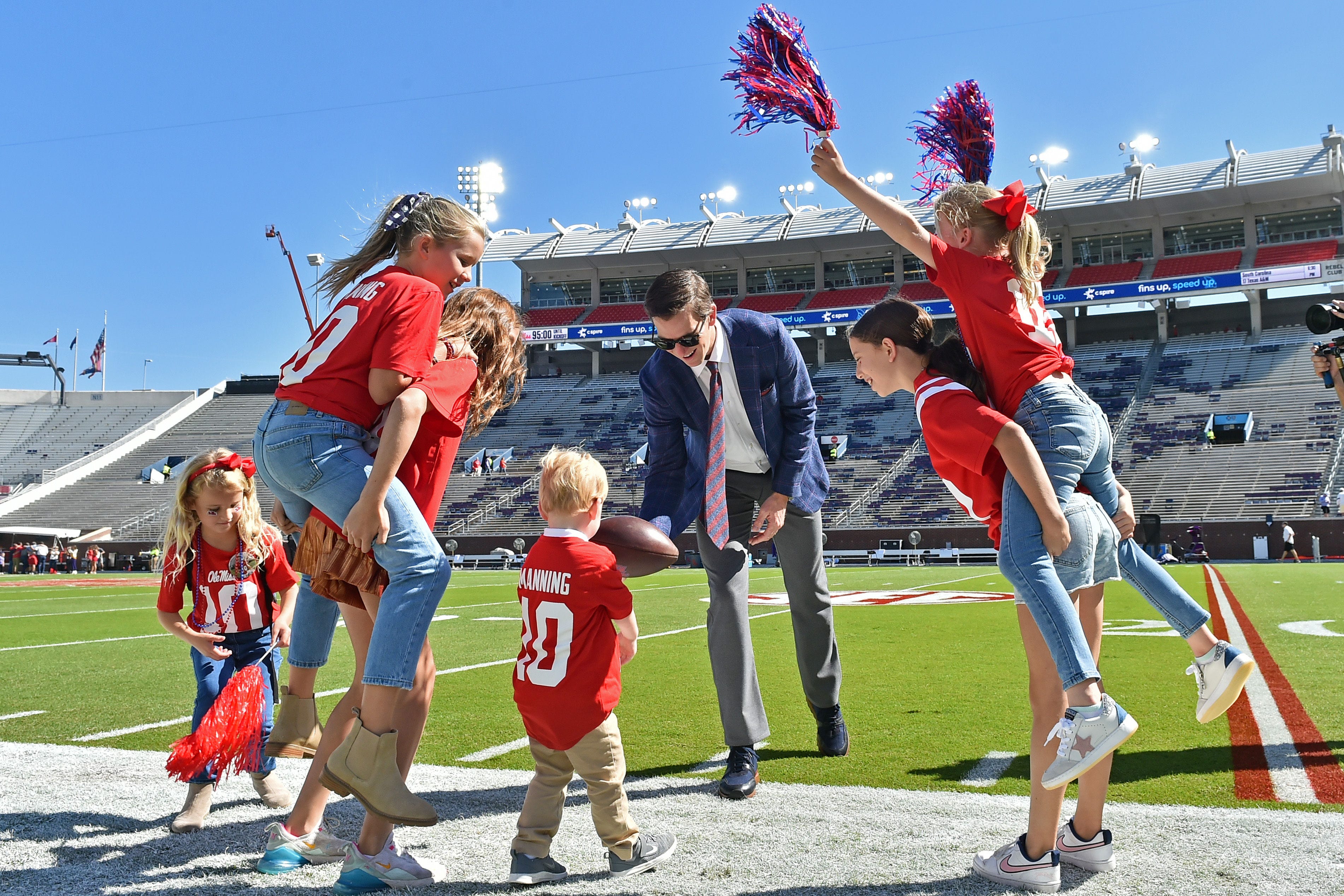 eli manning jersey retired