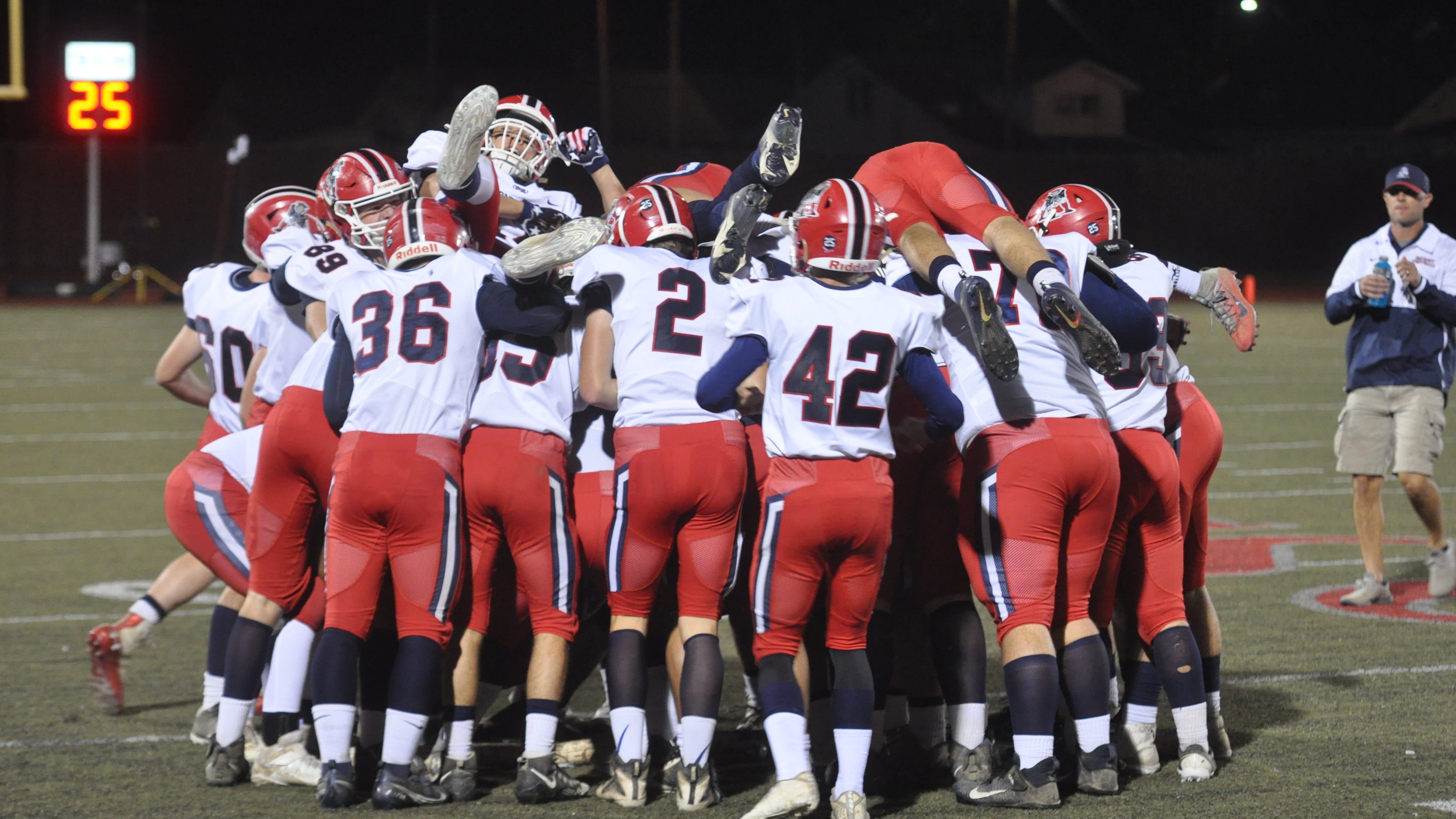 IHSAA football Heritage Hills goes back to basics to fend off Bosse rally