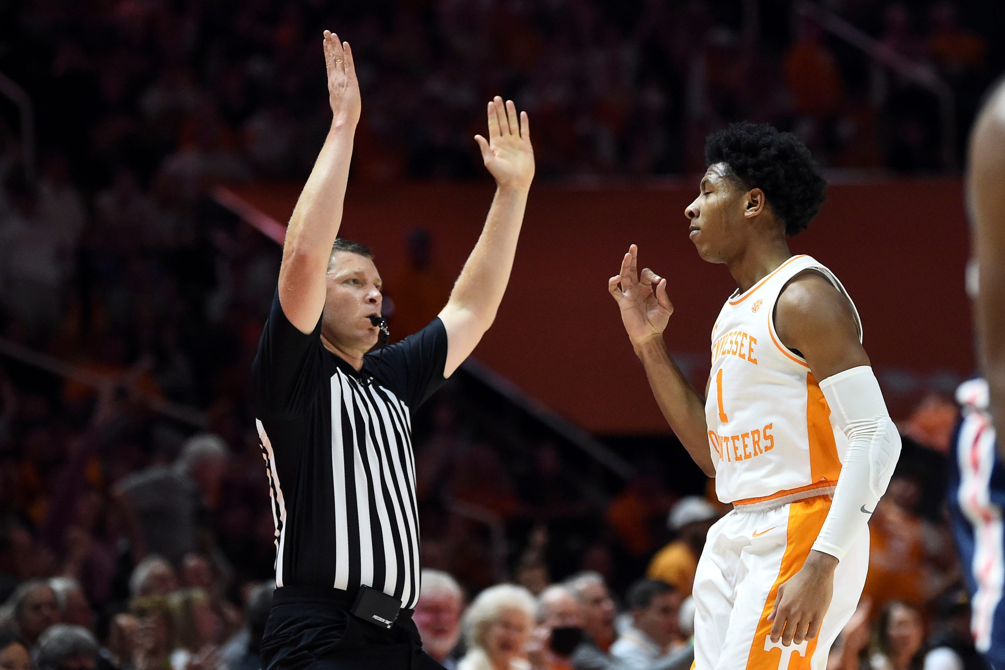 Tennessee Basketball Sets Program Record For Made 3-pointers In Win Vs ...