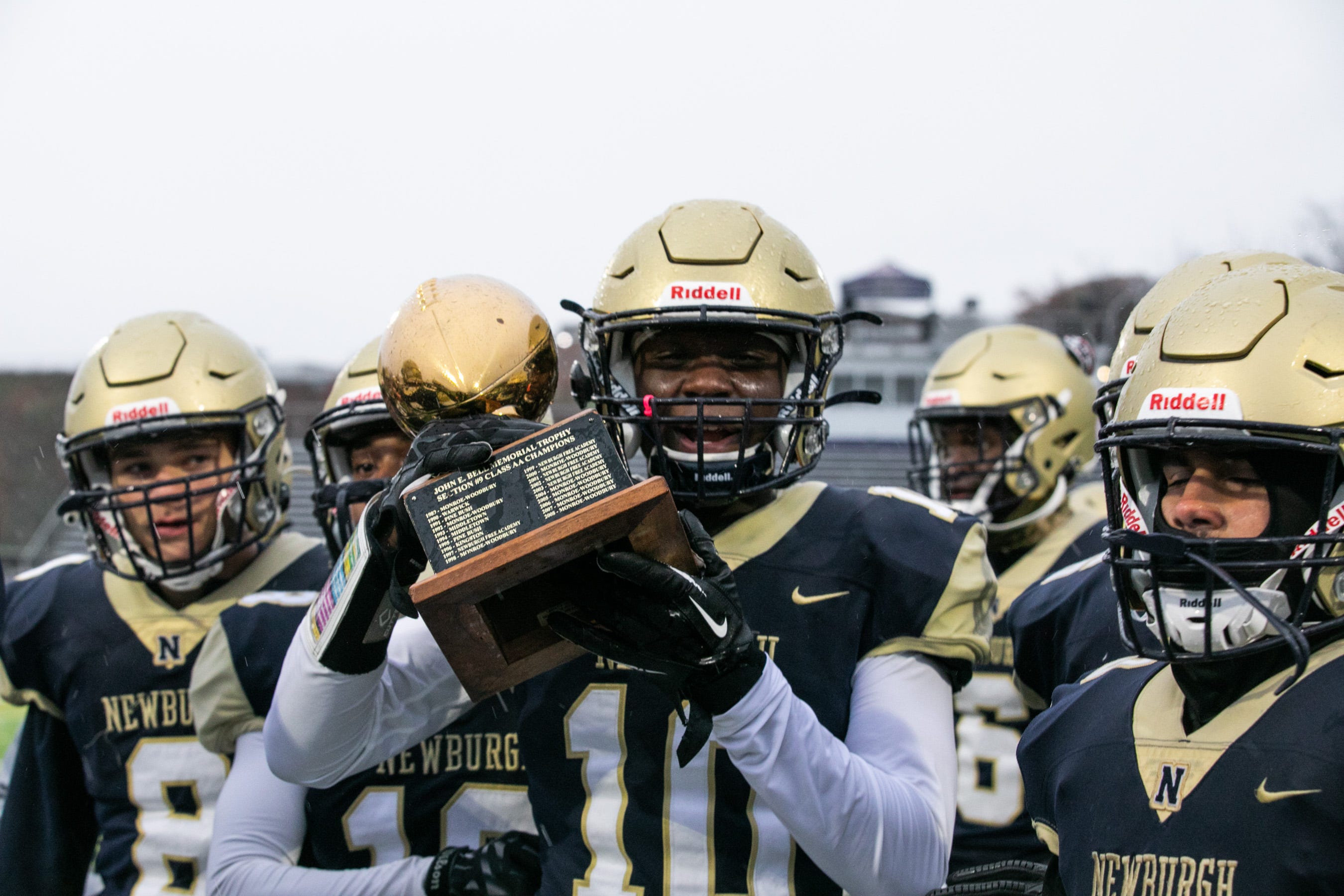 Section 9 football: Newburgh punches ticket to state tourney