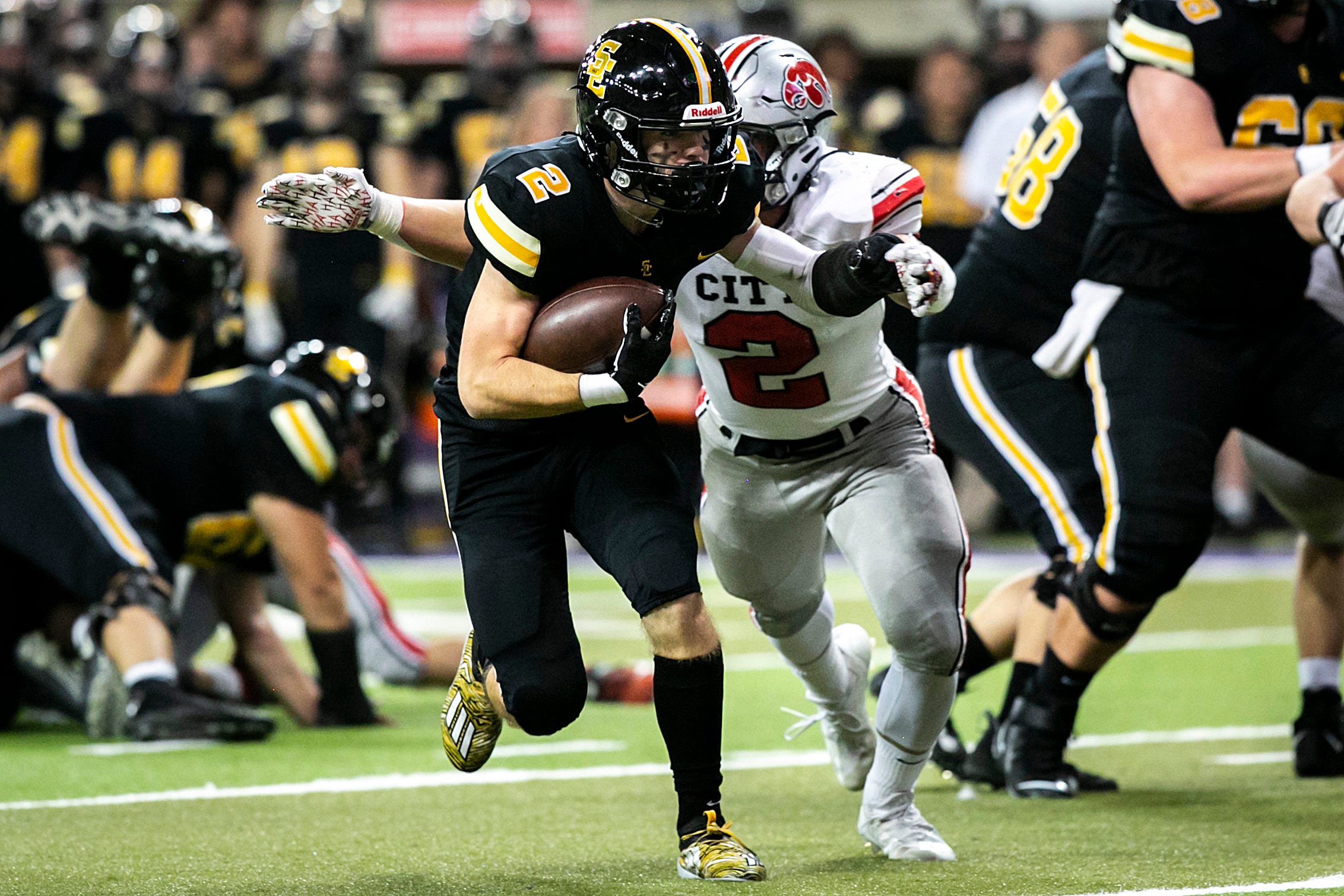 Iowa High School Football Playoff Scores For Semifinals At UNI-Dome