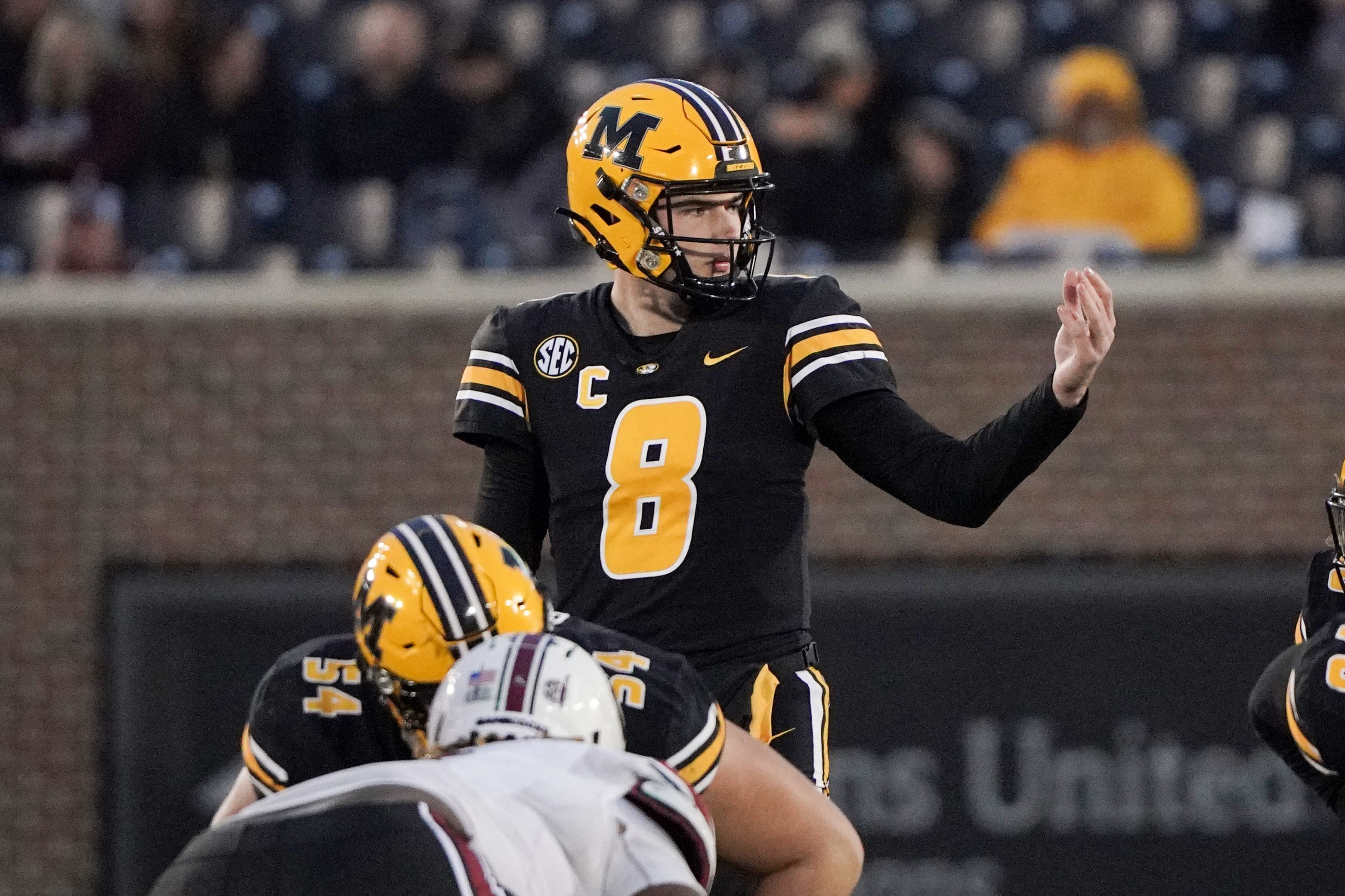 Missouri Football's Quarterback Competition Could Continue Into 2022