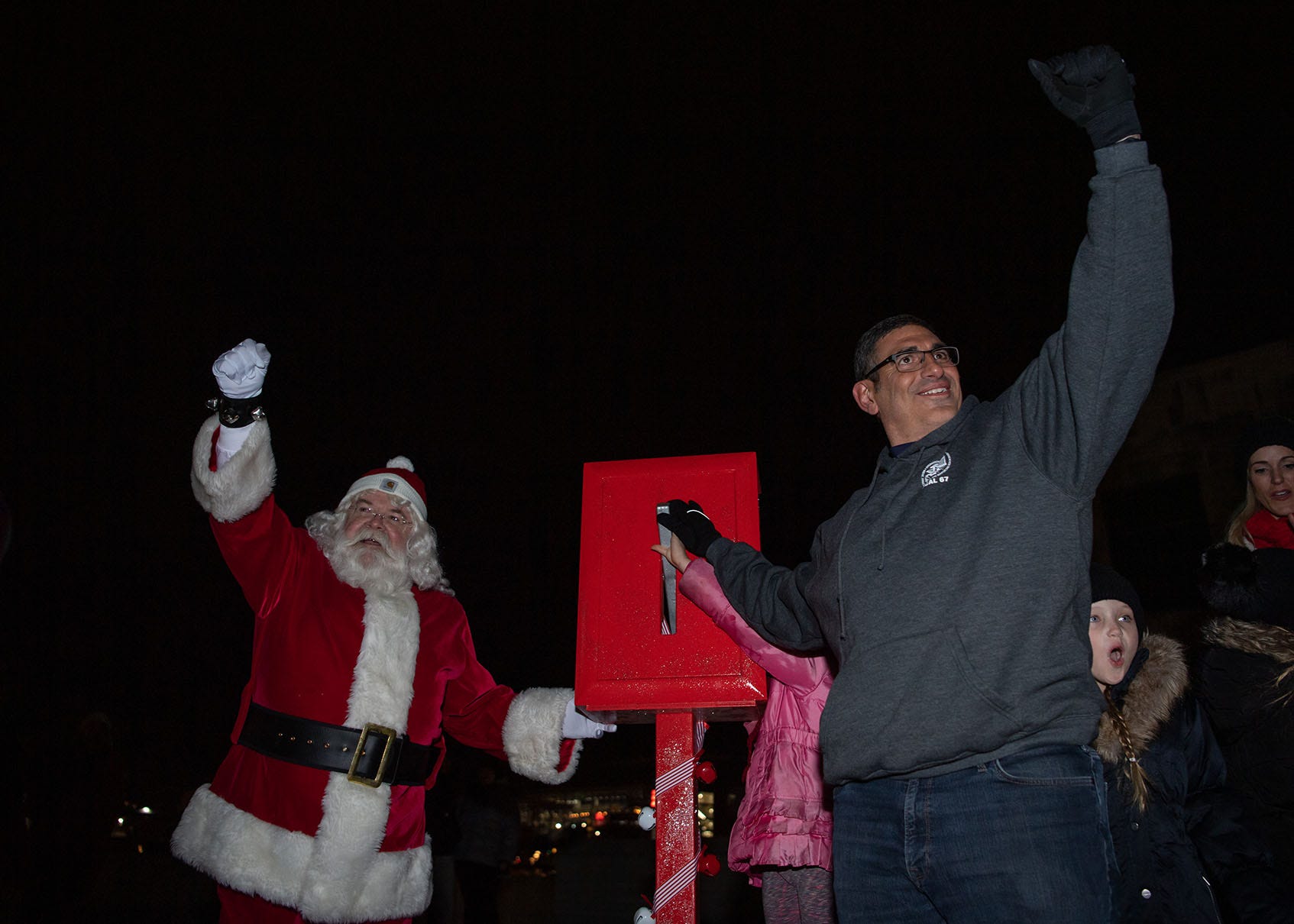 Des Moines' East Village Holiday Promenade returns in November