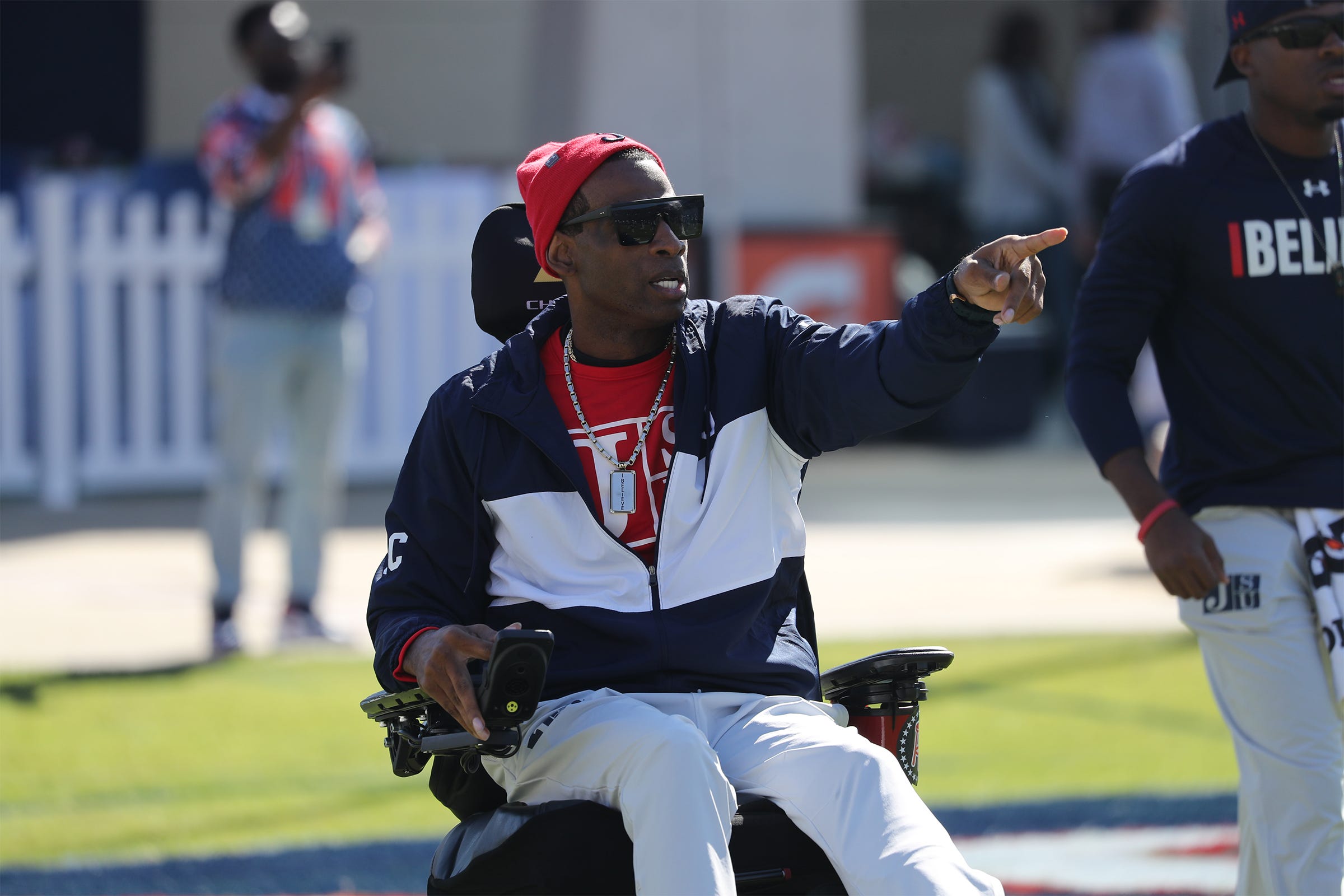 Deion Sanders Reacts To Travis Hunter's Commitment To Jackson State ...