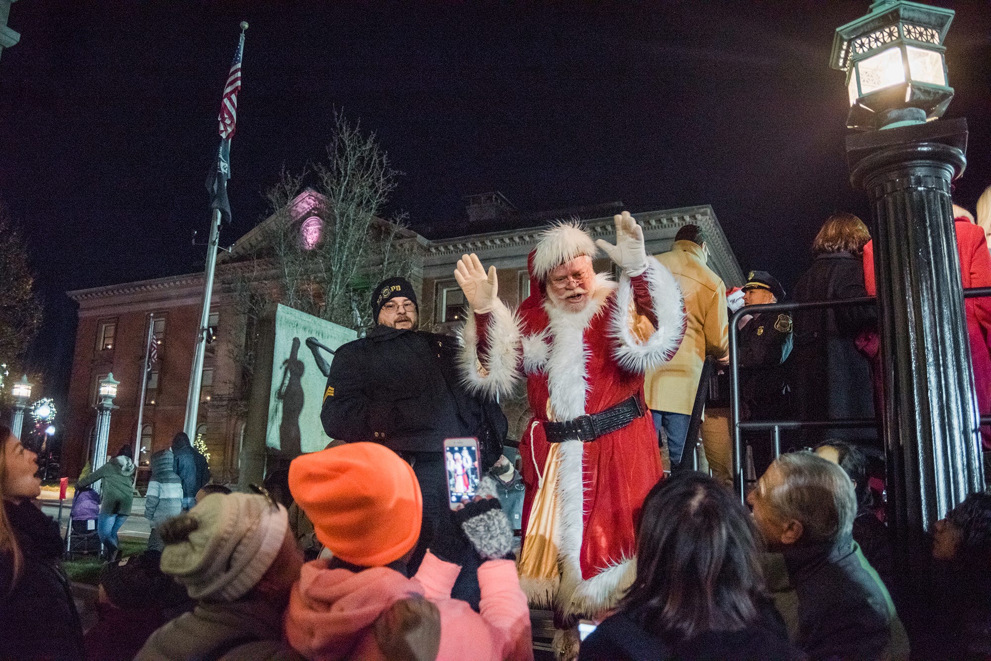 Christmas New Bedford 2022 Downtown New Bedford Holiday Stroll, Santa And Tree Lighting Dec. 4