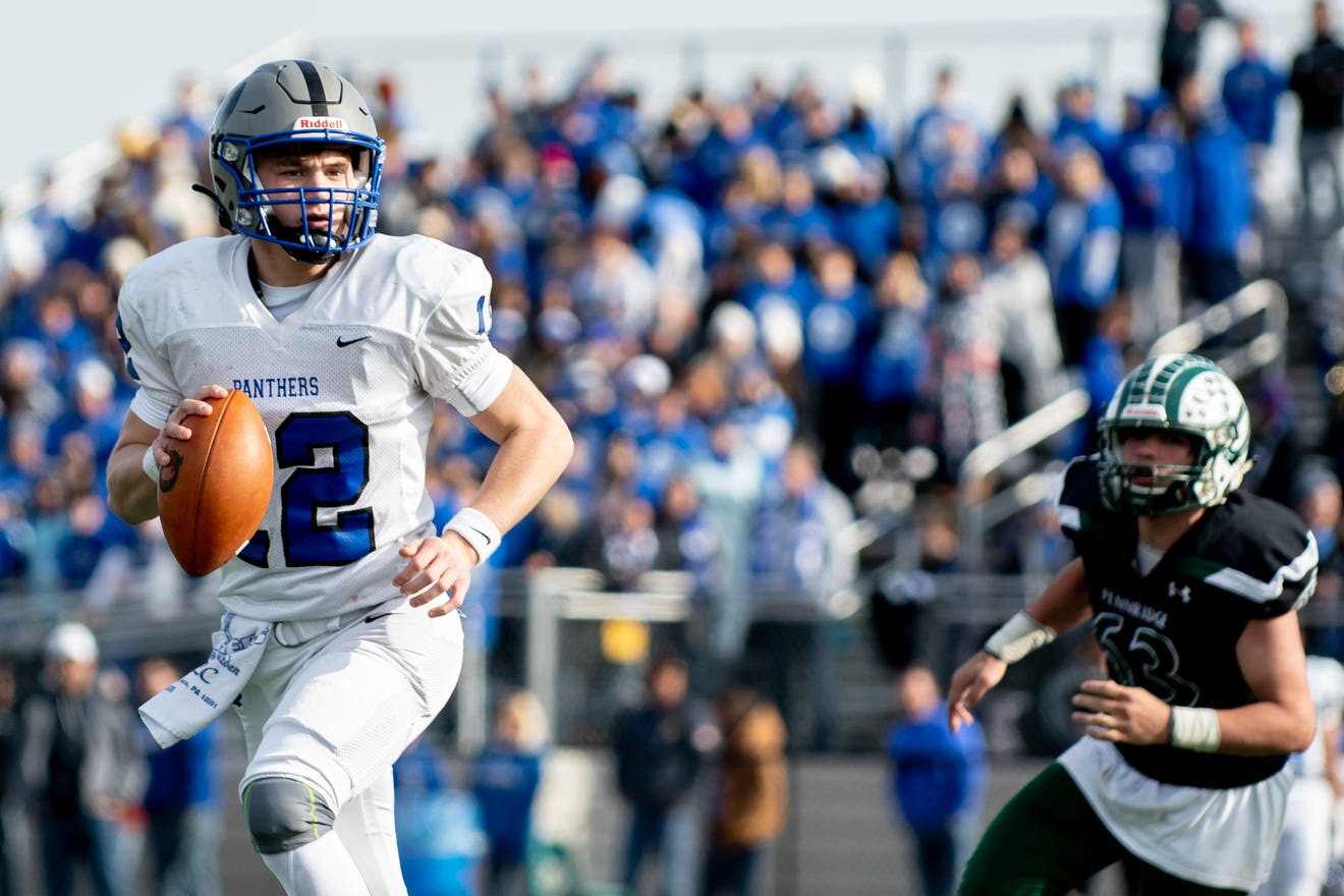 Pennridge/Quakertown football rivalry on Thanksgiving always delivers