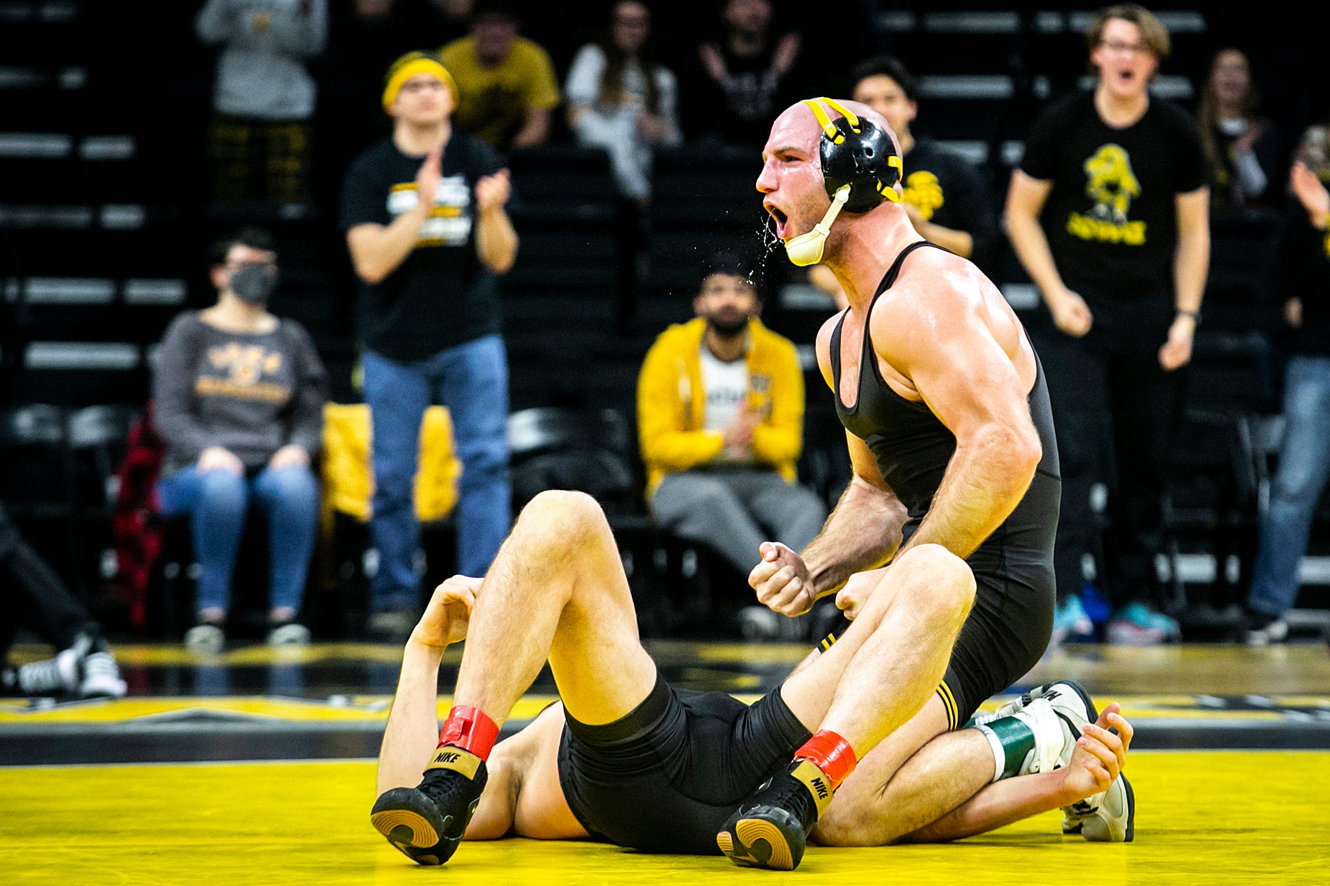 Iowa wrestling's 202223 schedule is out. Here are the key dates.