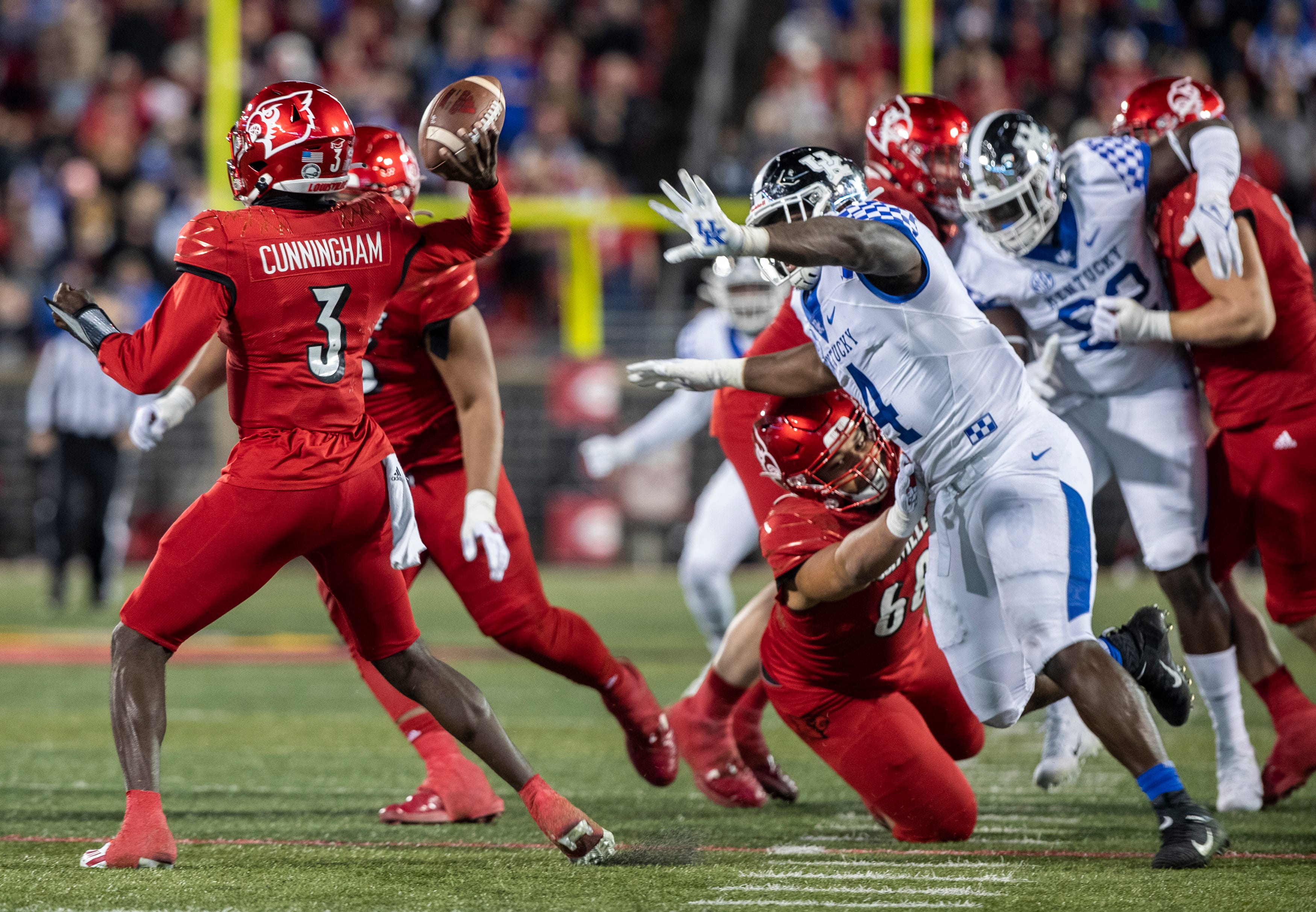 Louisville Football: Malik Cunningham, Receivers Build Relationships