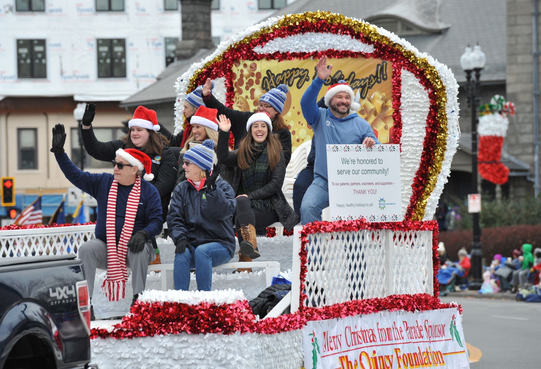 Quincy opens theme contest for 2022 Christmas parade