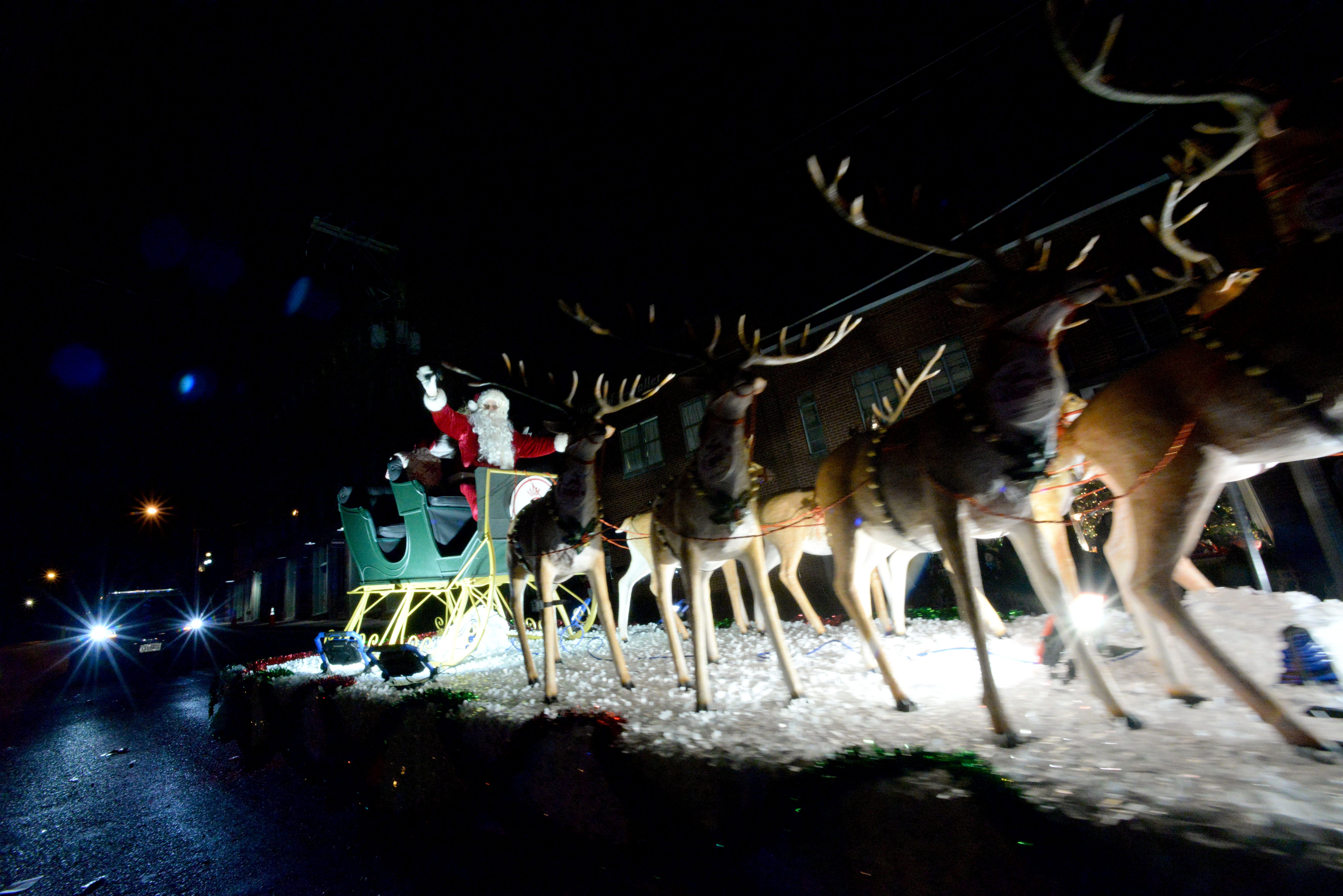 Staunton, Augusta, Waynesboro Restaurants Open On Christmas Eve, Christmas