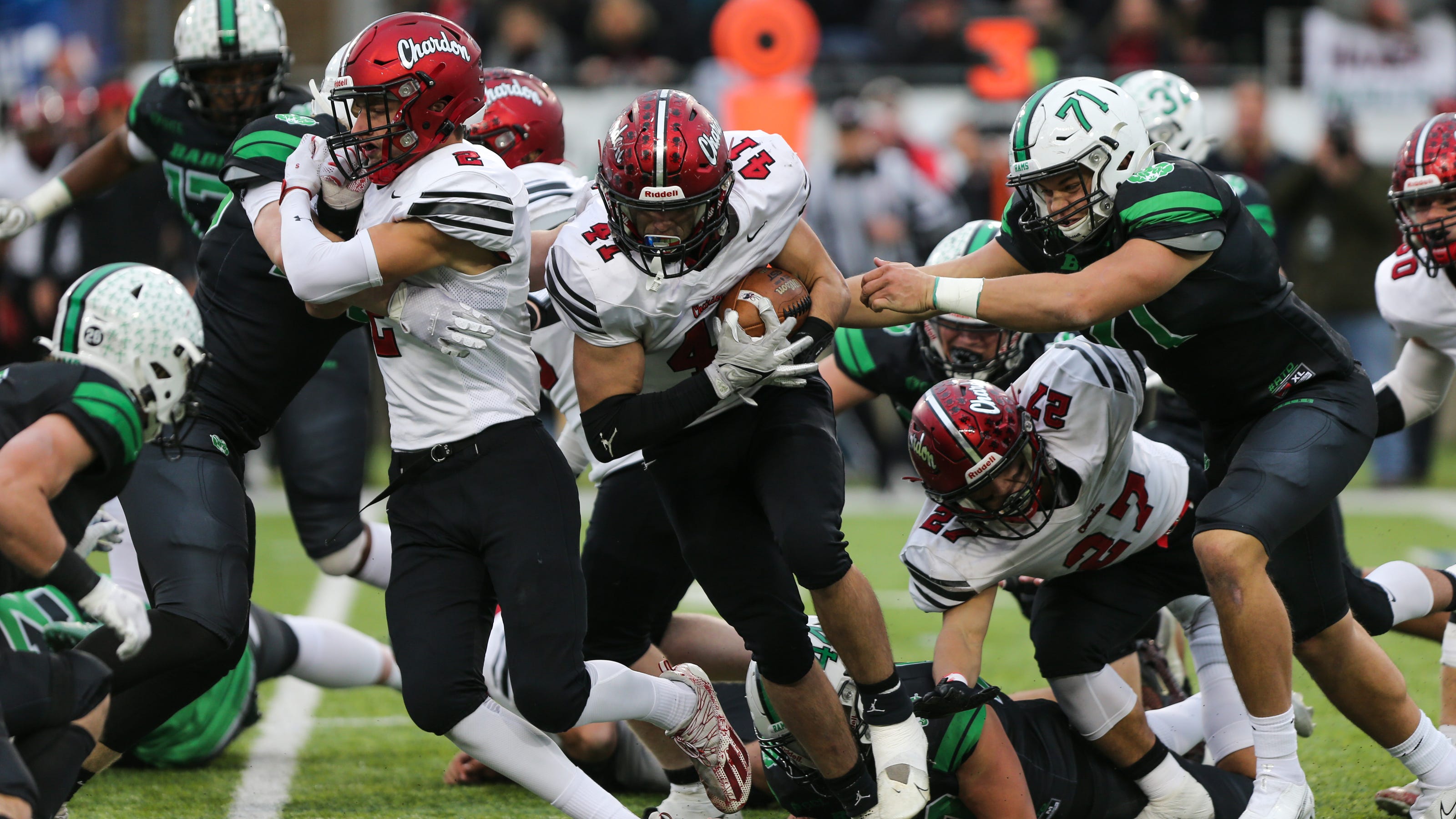 Sean Carr late TD lifts Chardon football to OHSAA state championship